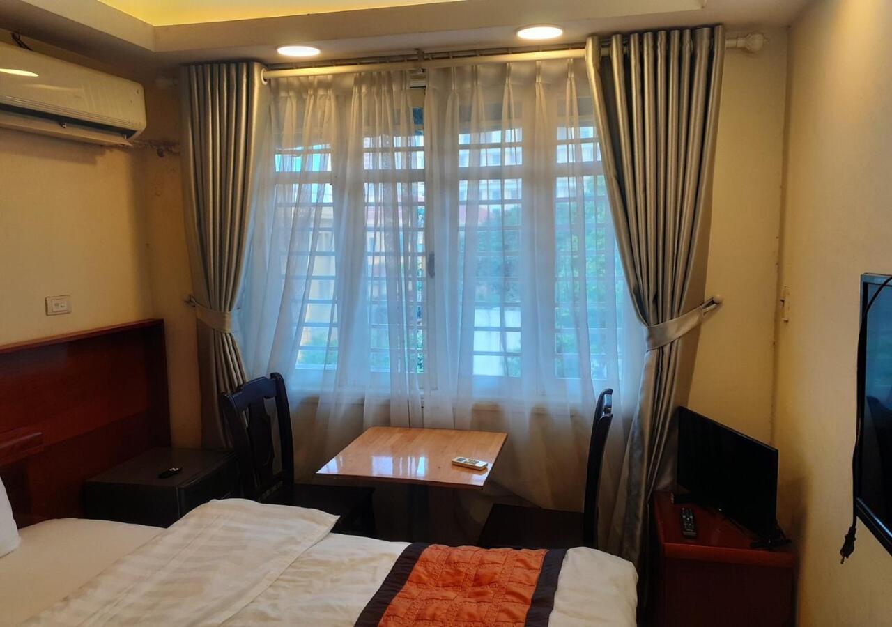 Simple 14 Nha Chung Hanoi