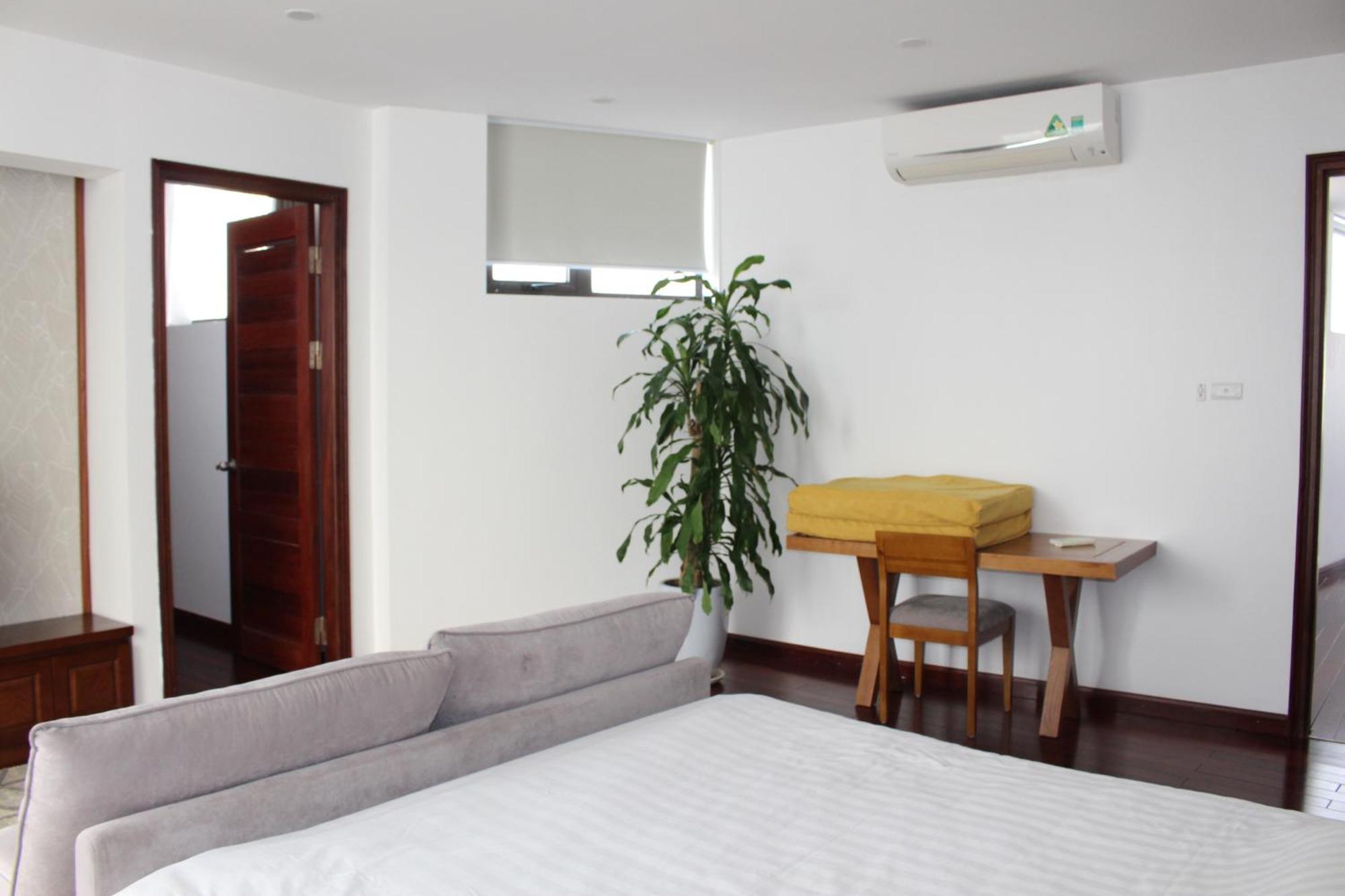 Davidduc's 5/41 Tay Ho Apartment *
