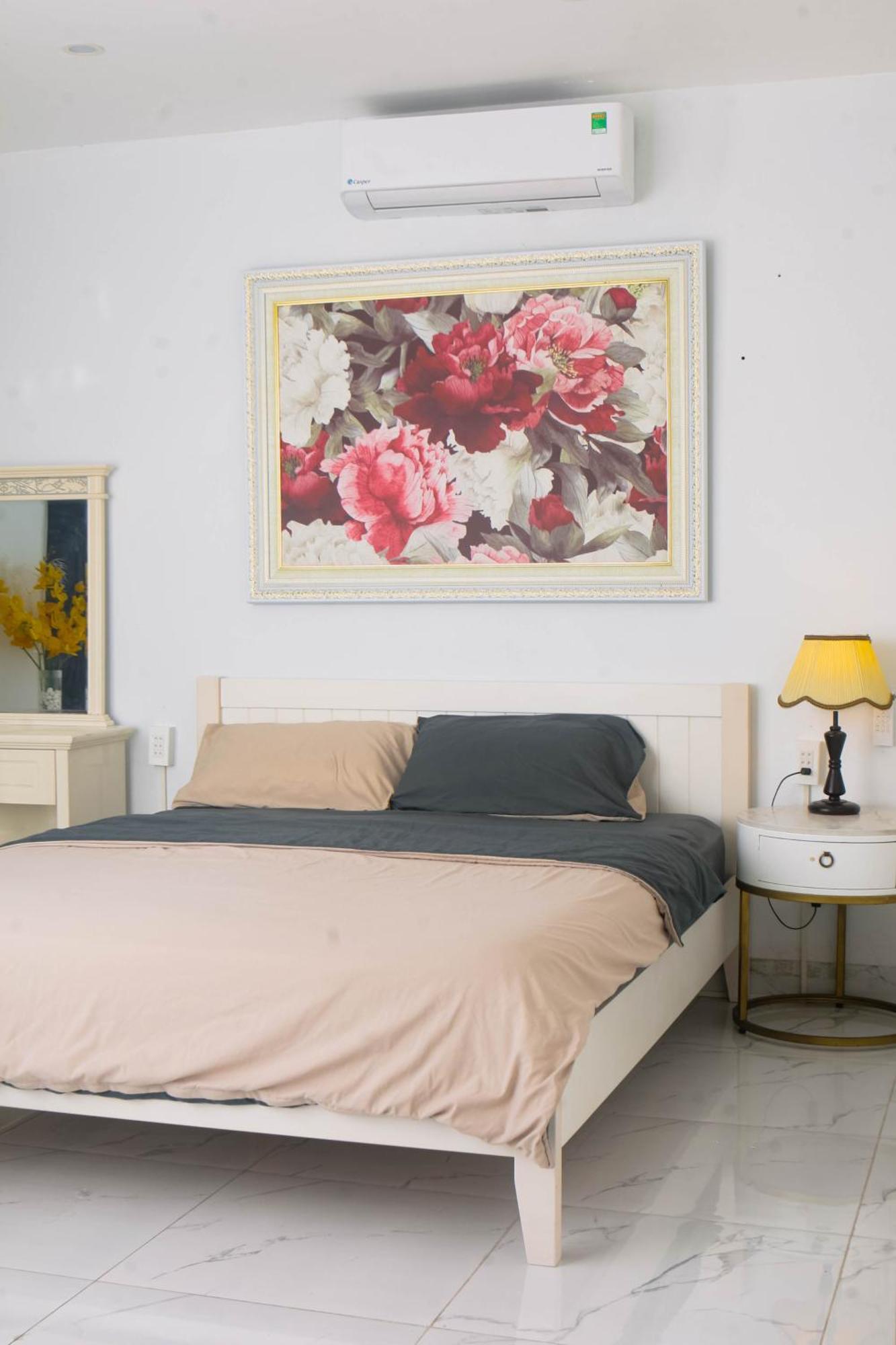 Line Long Bien - Serviced - Ngoc Thuy - Apartment Hanoi