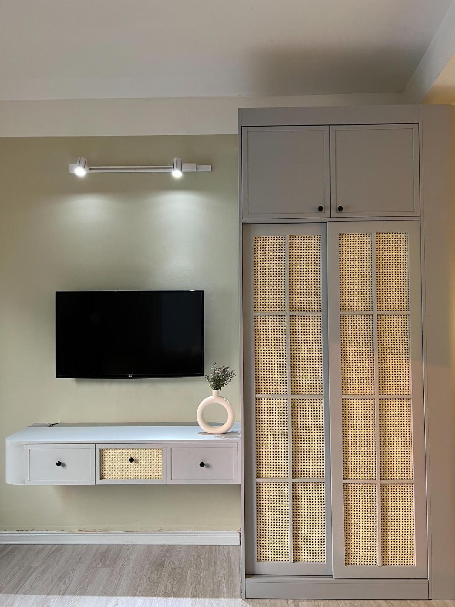 Annam Lakeside -
