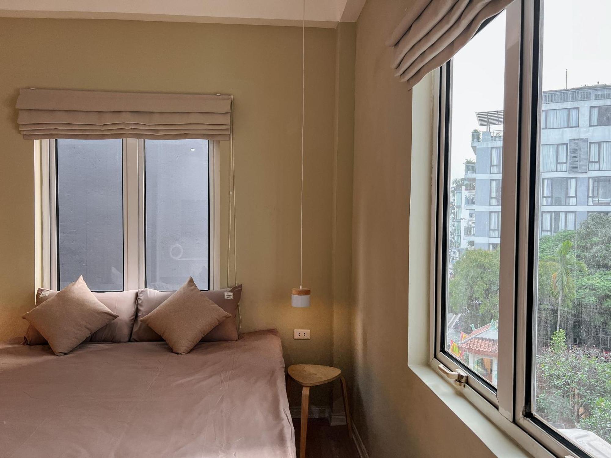 Annam Lakeside -