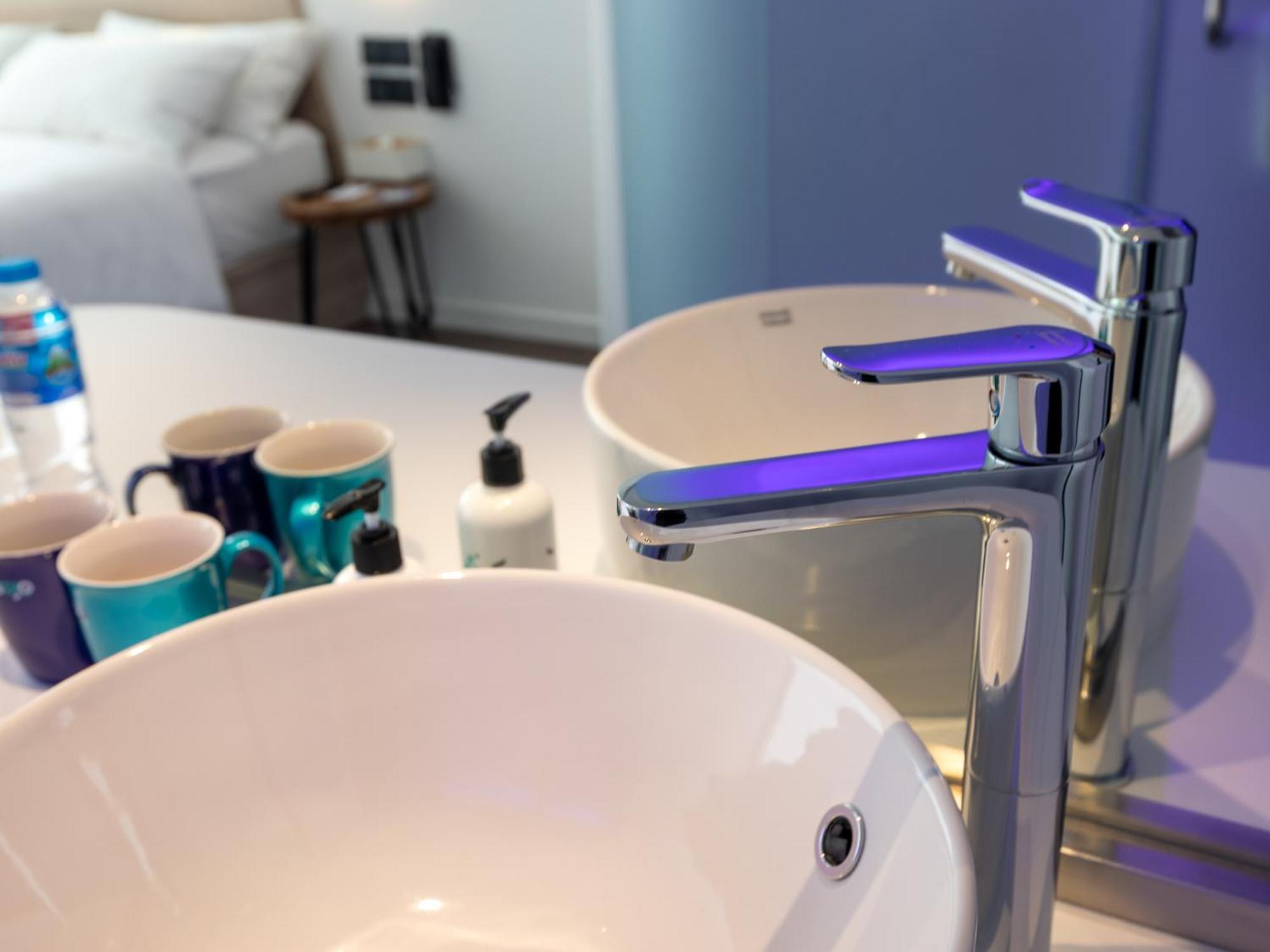 Hotel Tru By Hilton Hanoi Station 4*