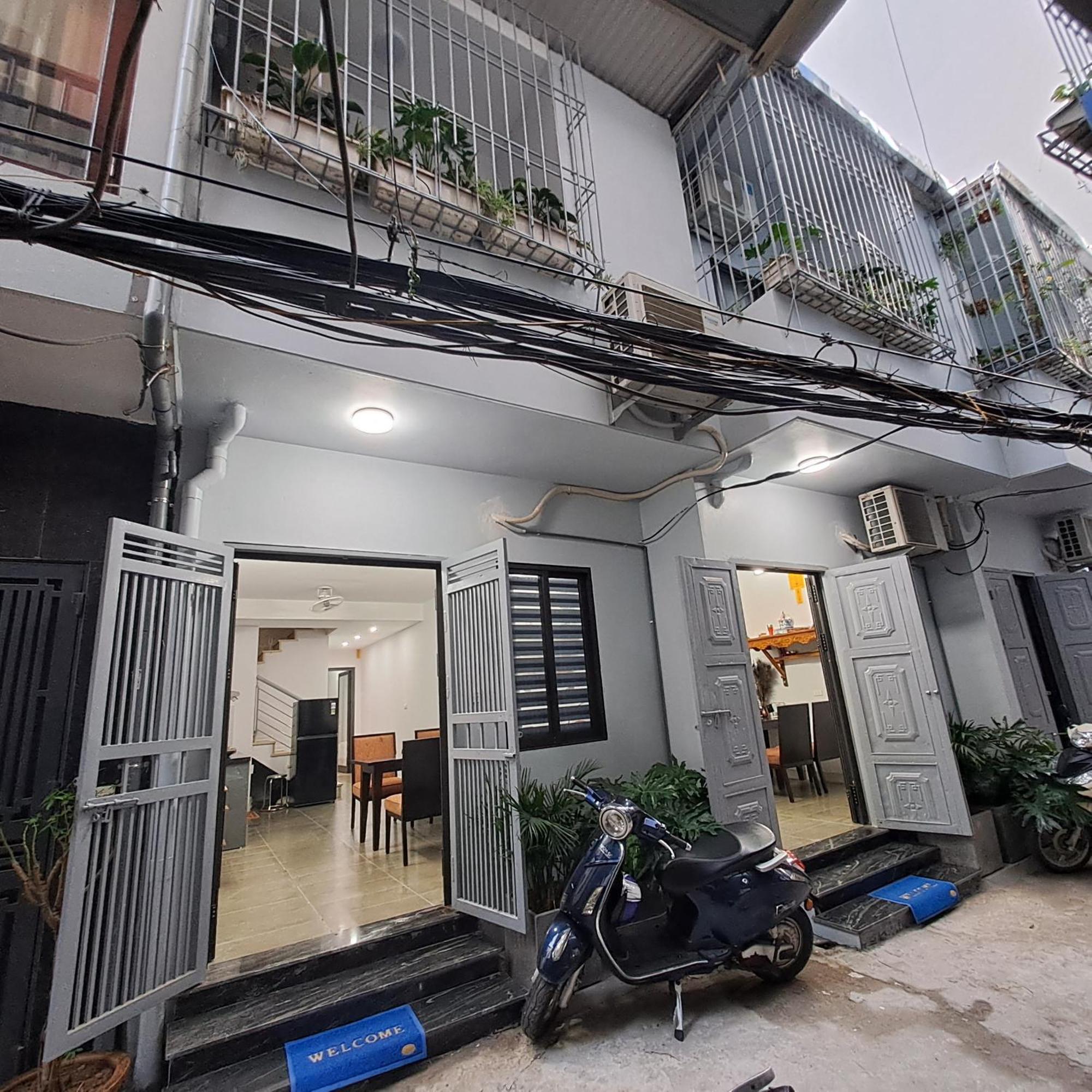Th Blue Apartment *