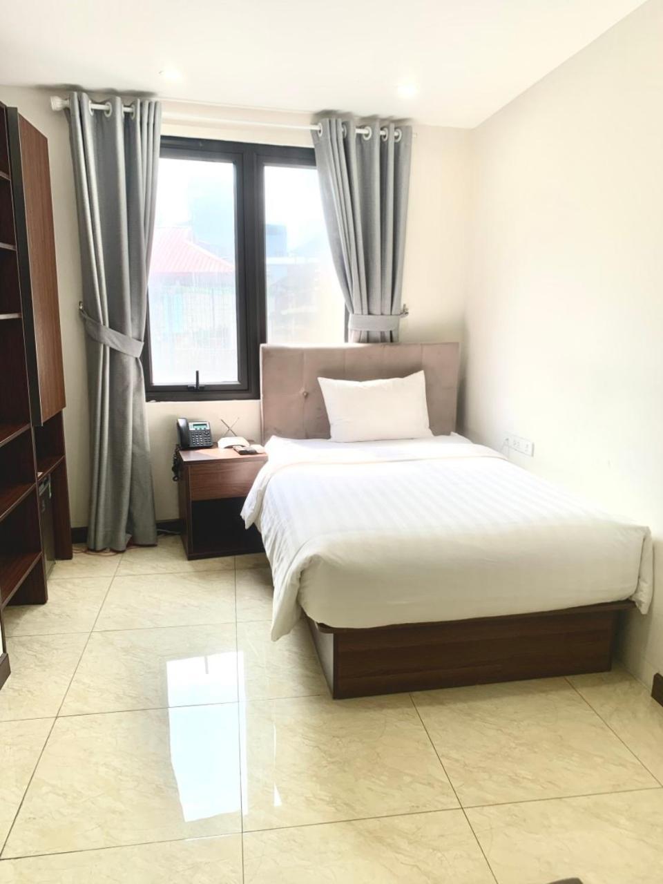 Hotel K Business 1 My Dinh 미딩
