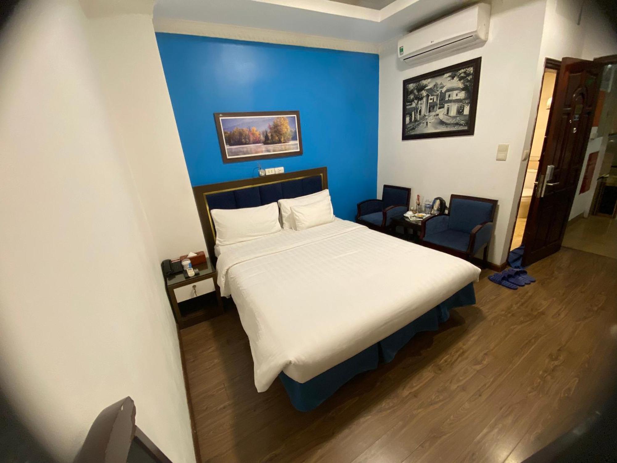 A25 - 61 Luong Ngoc Quyen 2* Hanoi