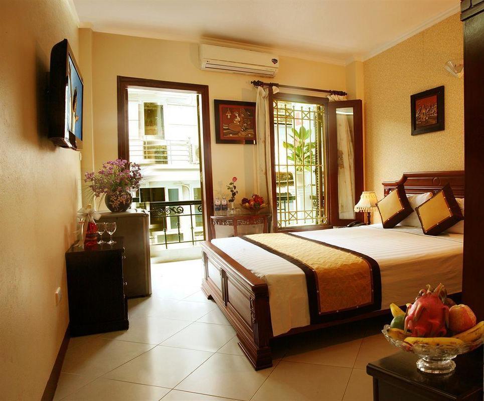 Royal Hà Nội 3*