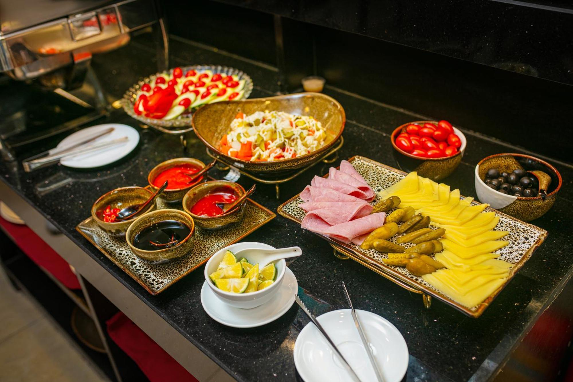 Hotel La Palm Premier & 4*