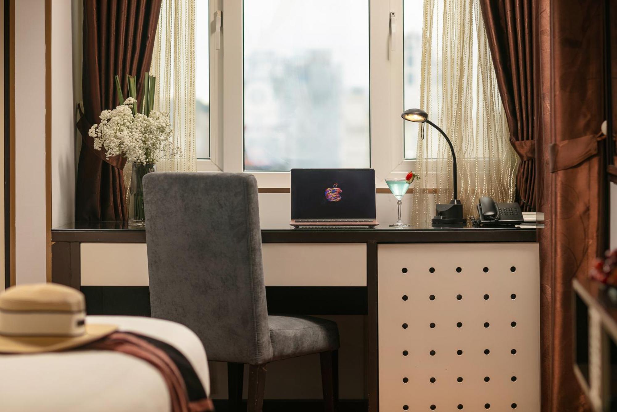 La Palm Premier & Hotel Hanoi