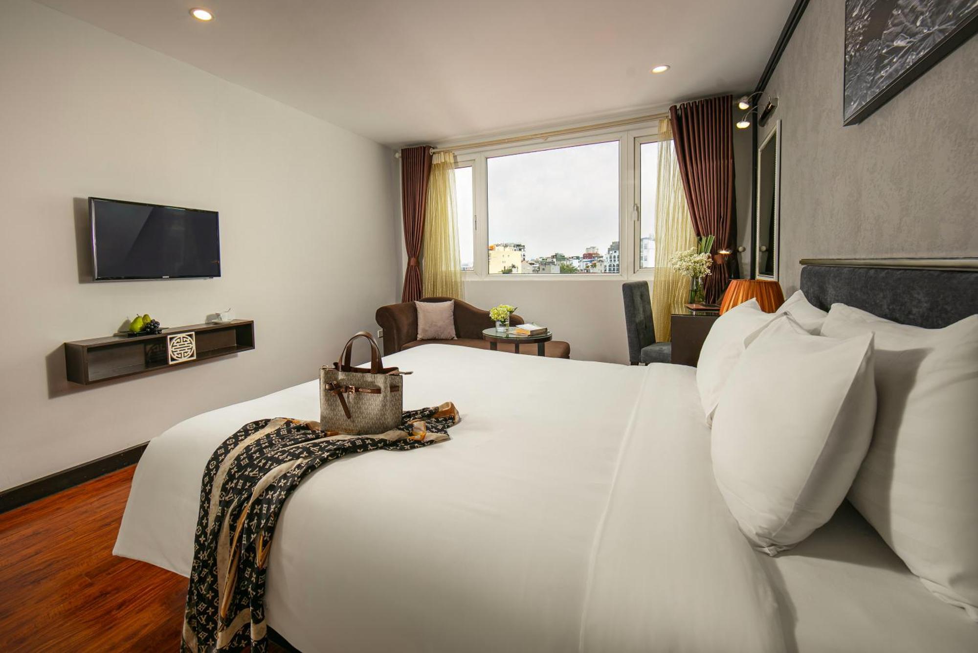 Hotel La Palm Premier &
