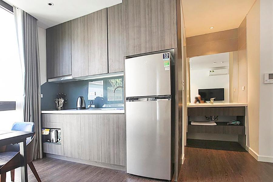 3 - Luxury In Tay Ho Street *