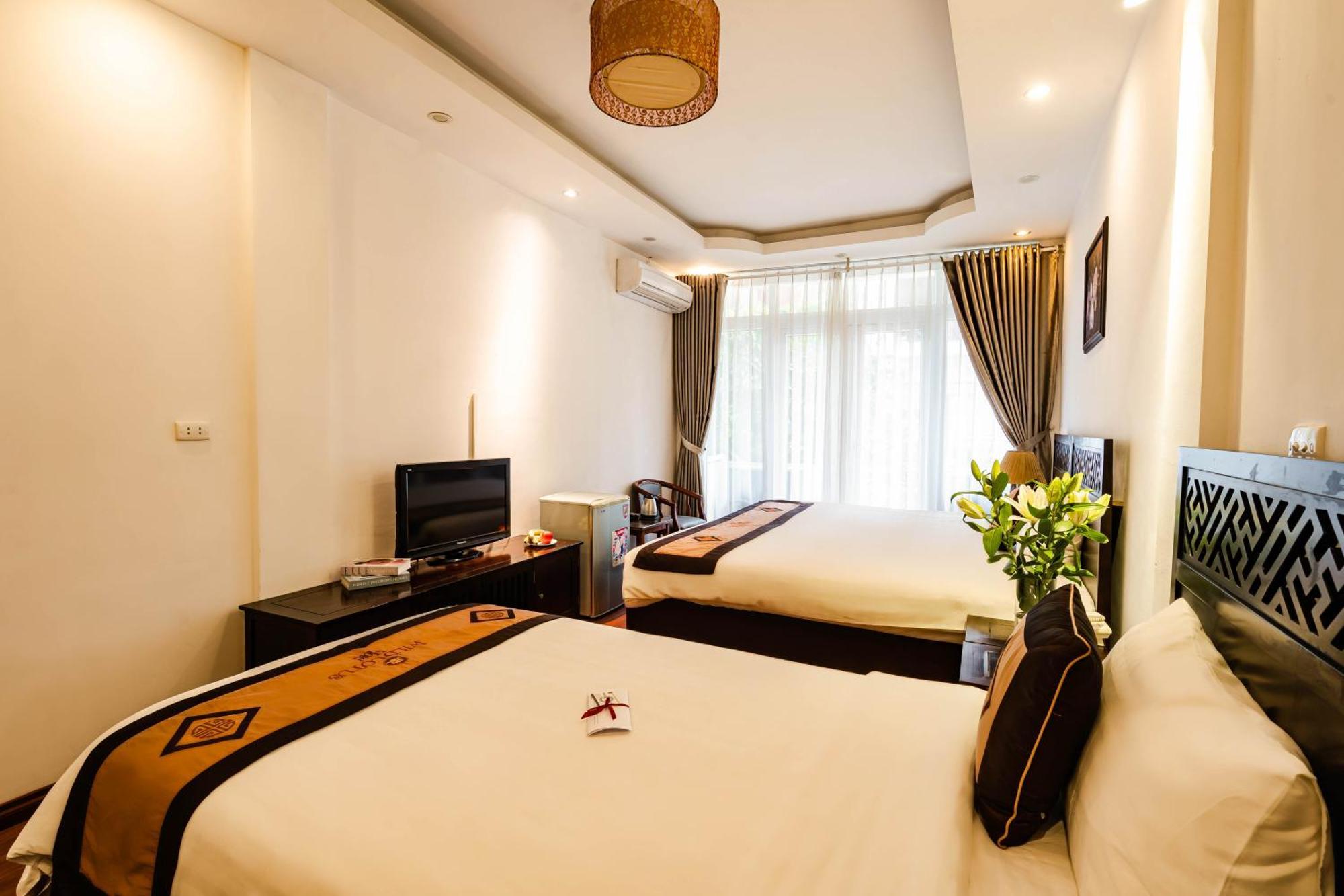 Wild Lotus & Travel 2 4*