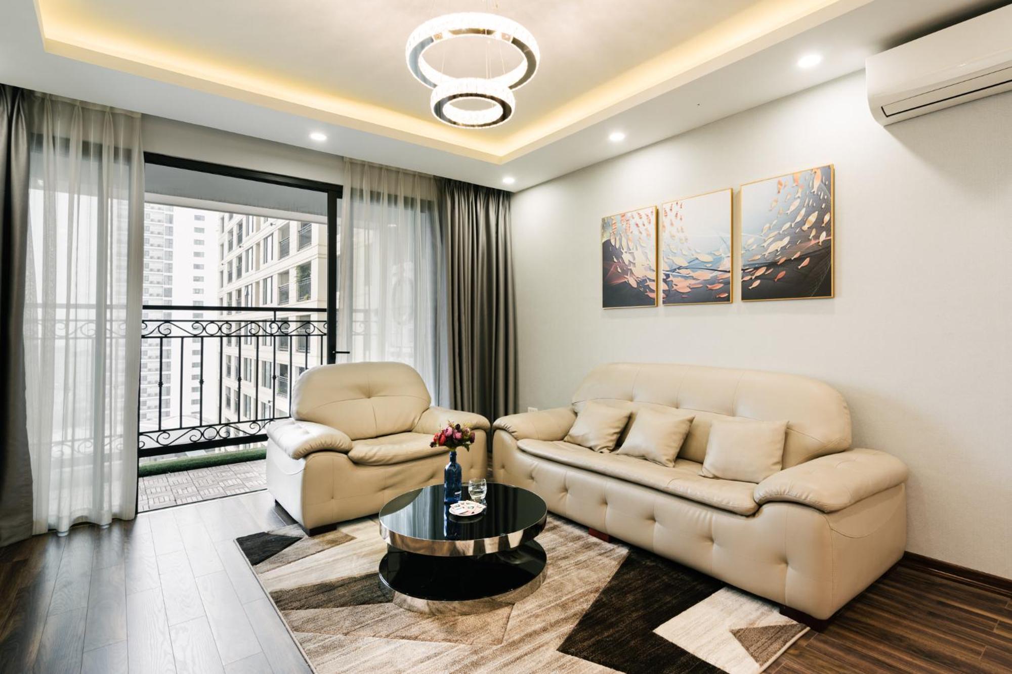 Hi-home - The West Xuan Dieu *