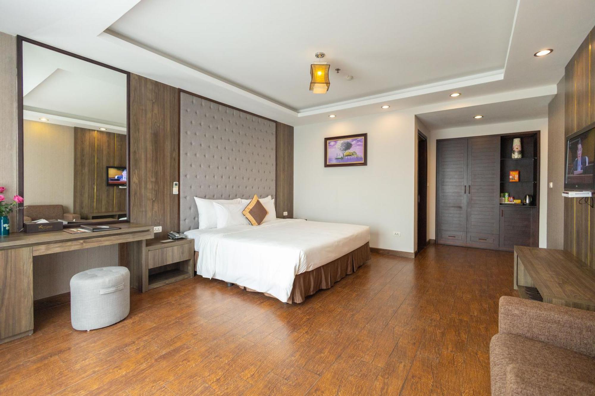 Sen Luxury - Managed By Sen Group 4* Hanoi
