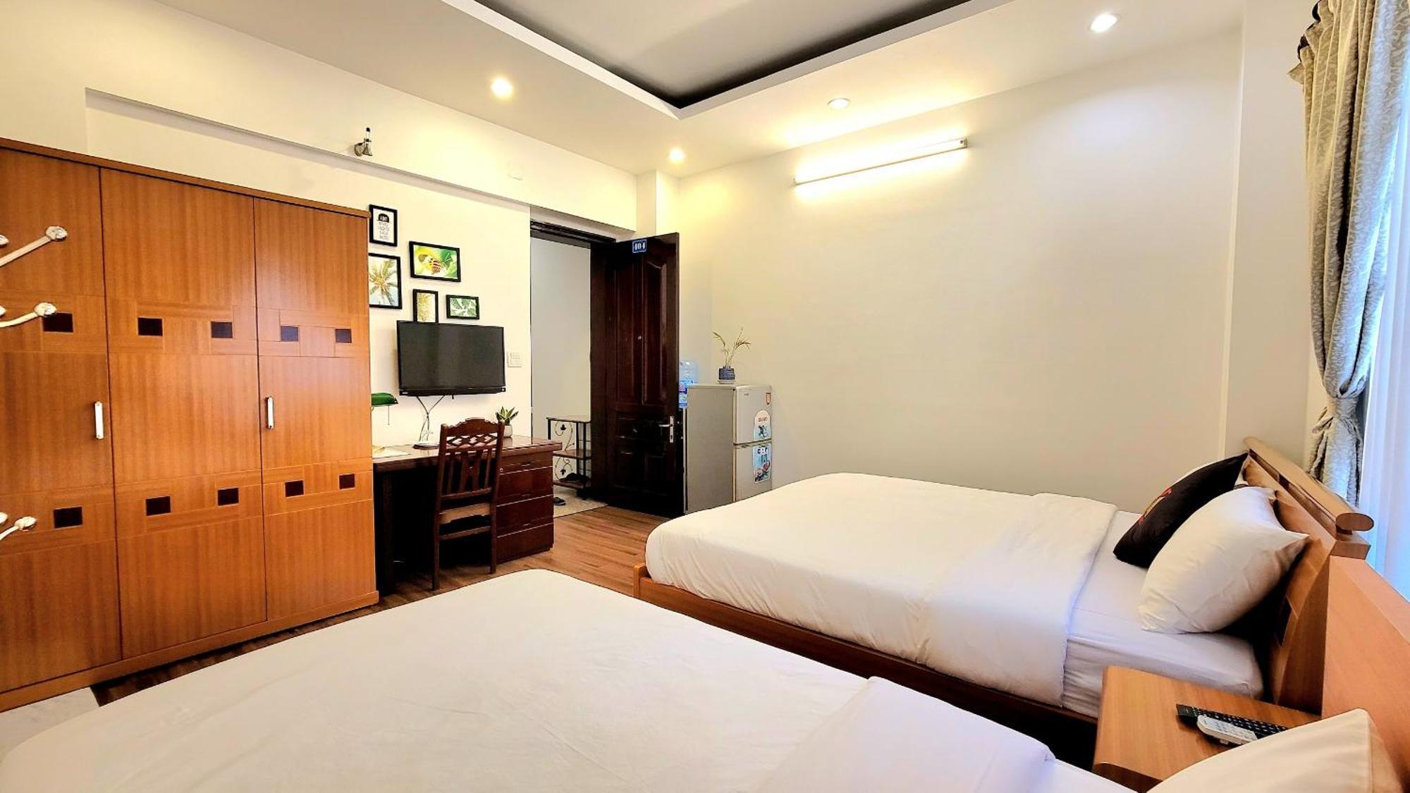 Pangsapuri Red Building - - Ha Noi *