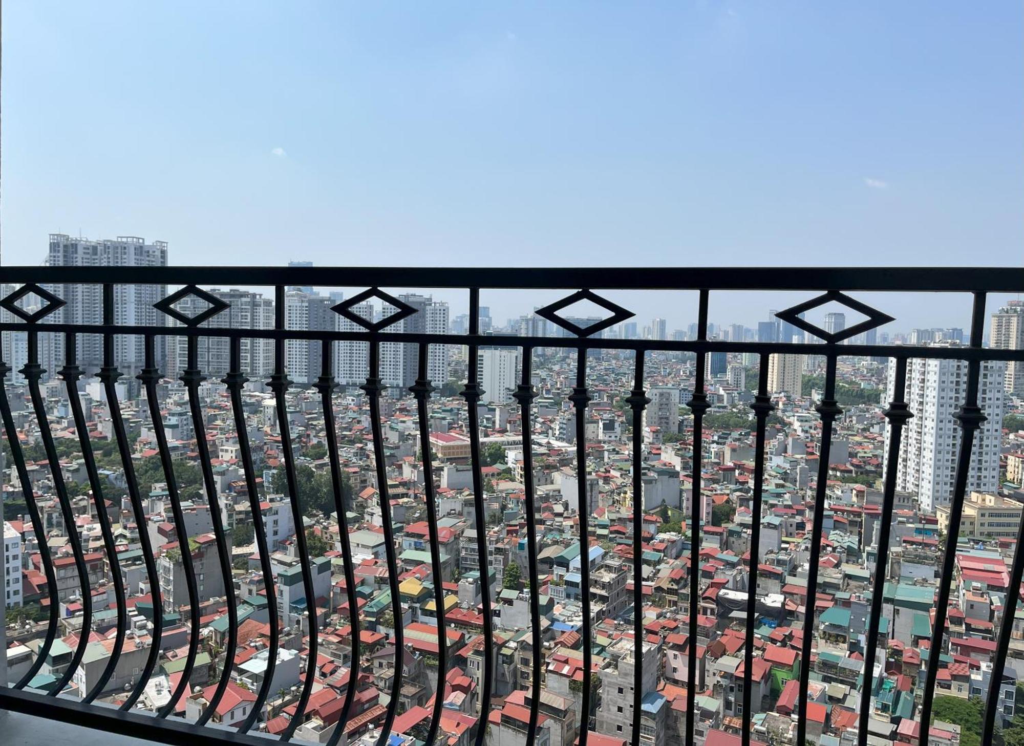 Vinhomes Royal Luxury 2 Br * Hanoi