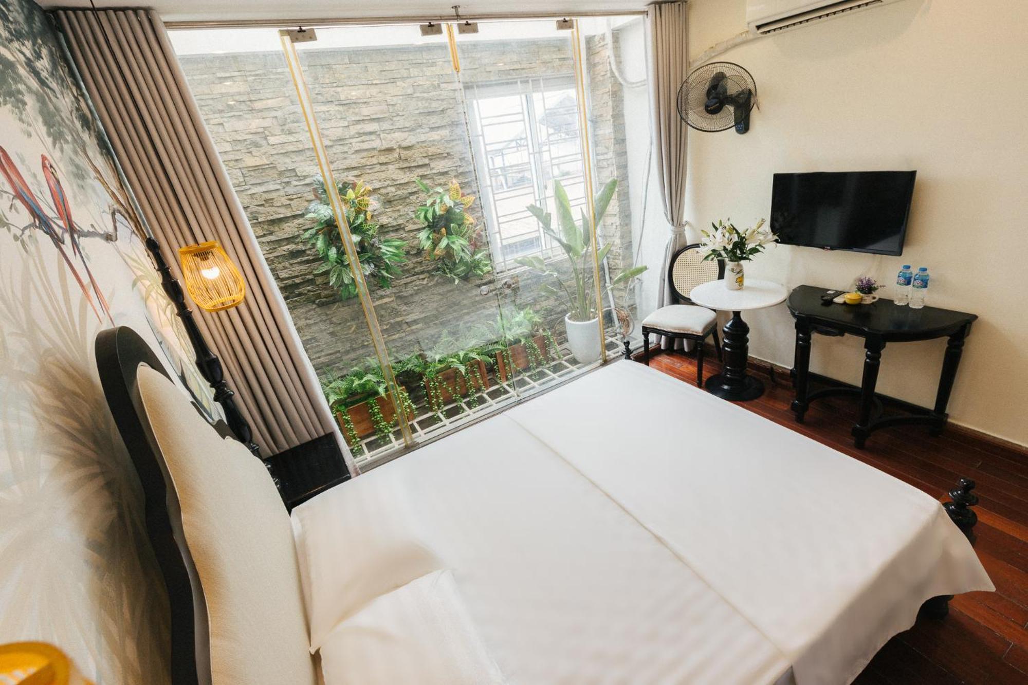 Sun Clover Boutique Hanoi