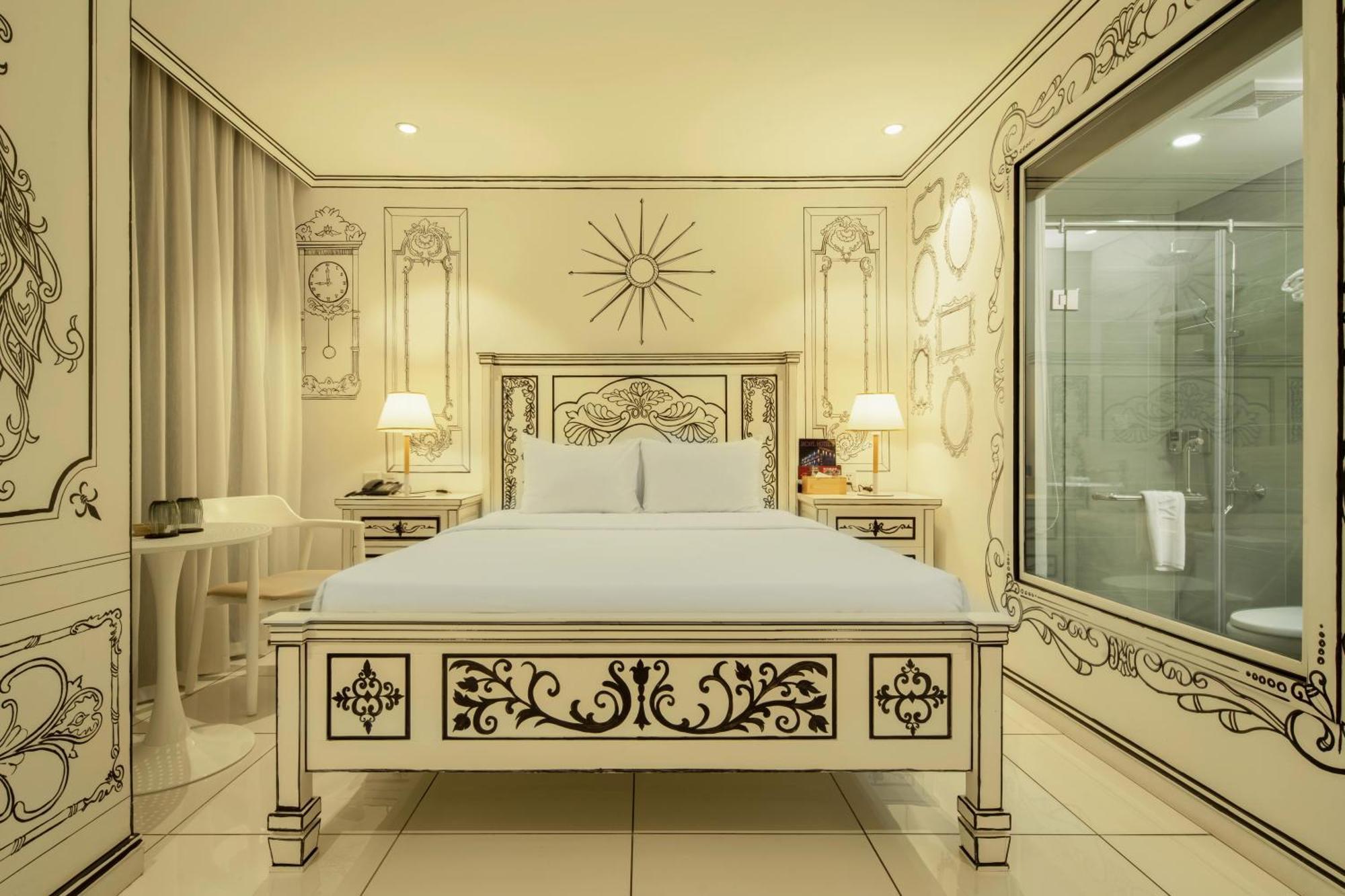 Jacayl Tcg Hotel