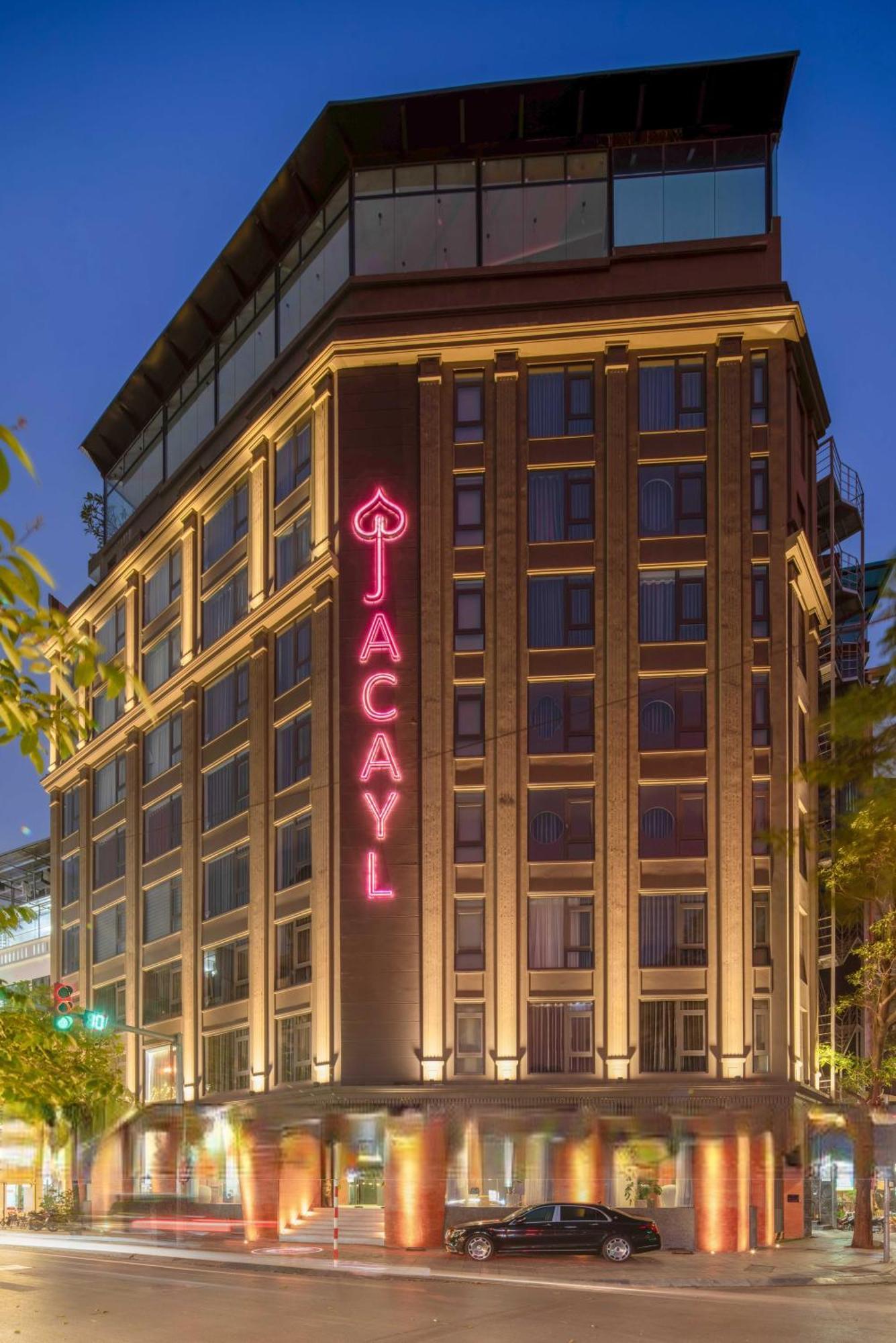Jacayl Tcg Hotel