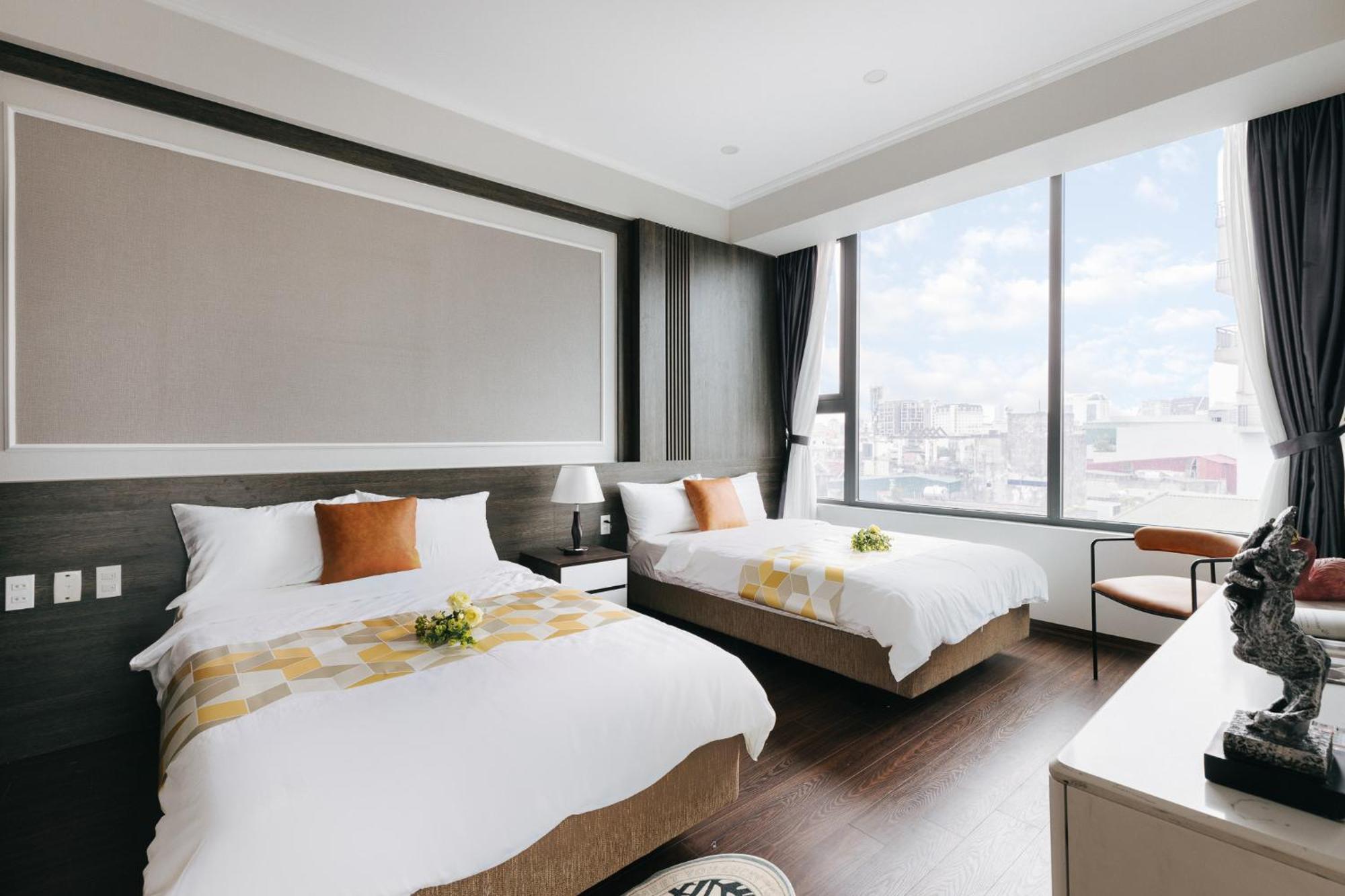 Ivy & - 24h Hotel Hanoi