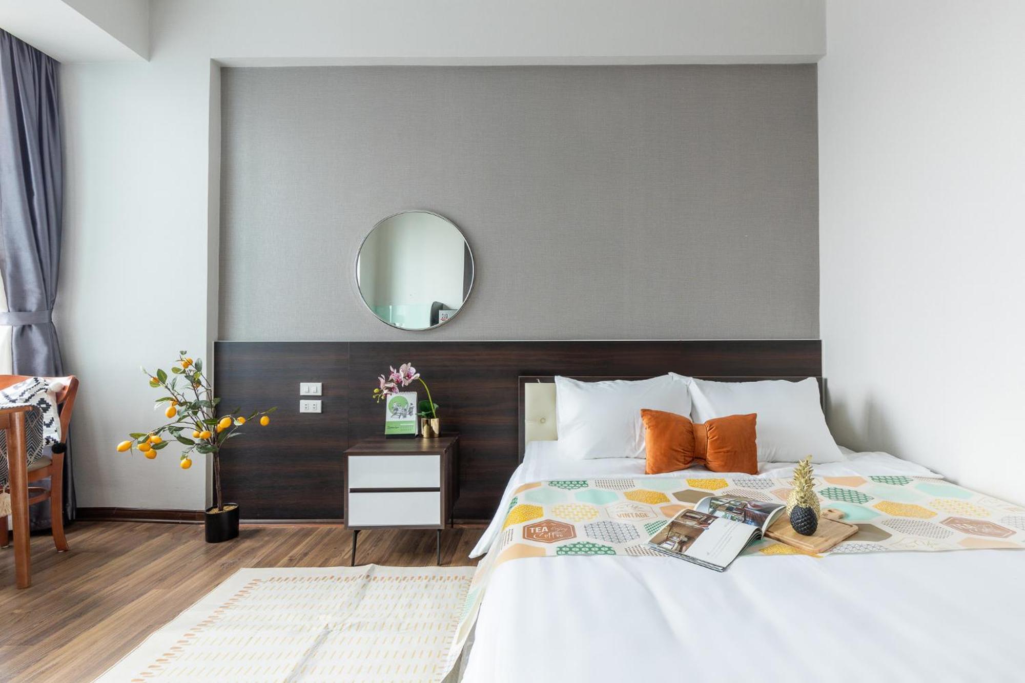 Hotel Ivy & - 24h Hanoi