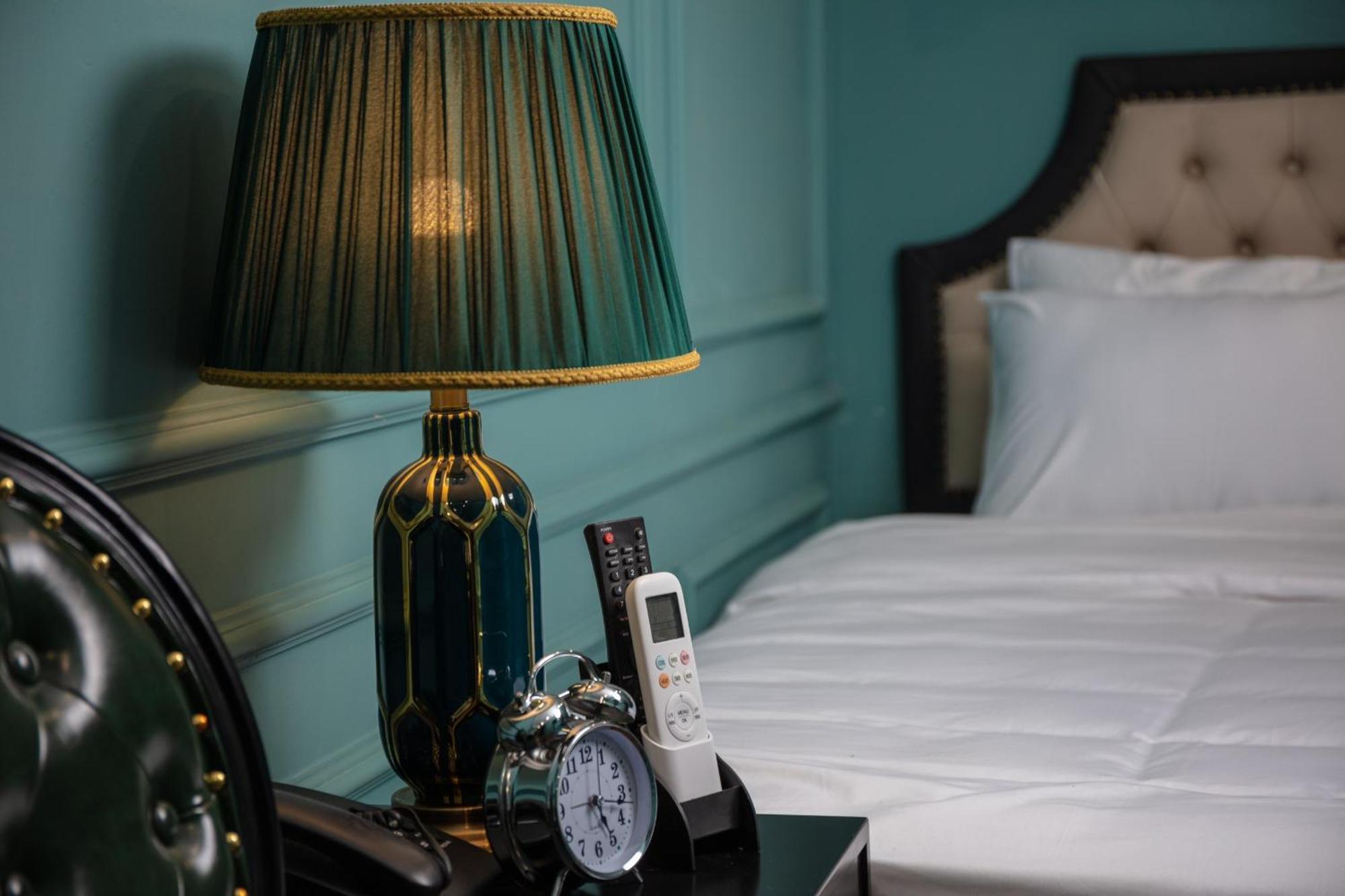 Madelise Palace & Travel Hotel 4*