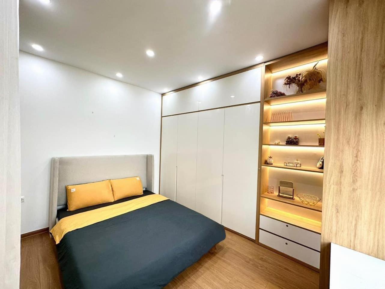 Aura Iris Homestay *