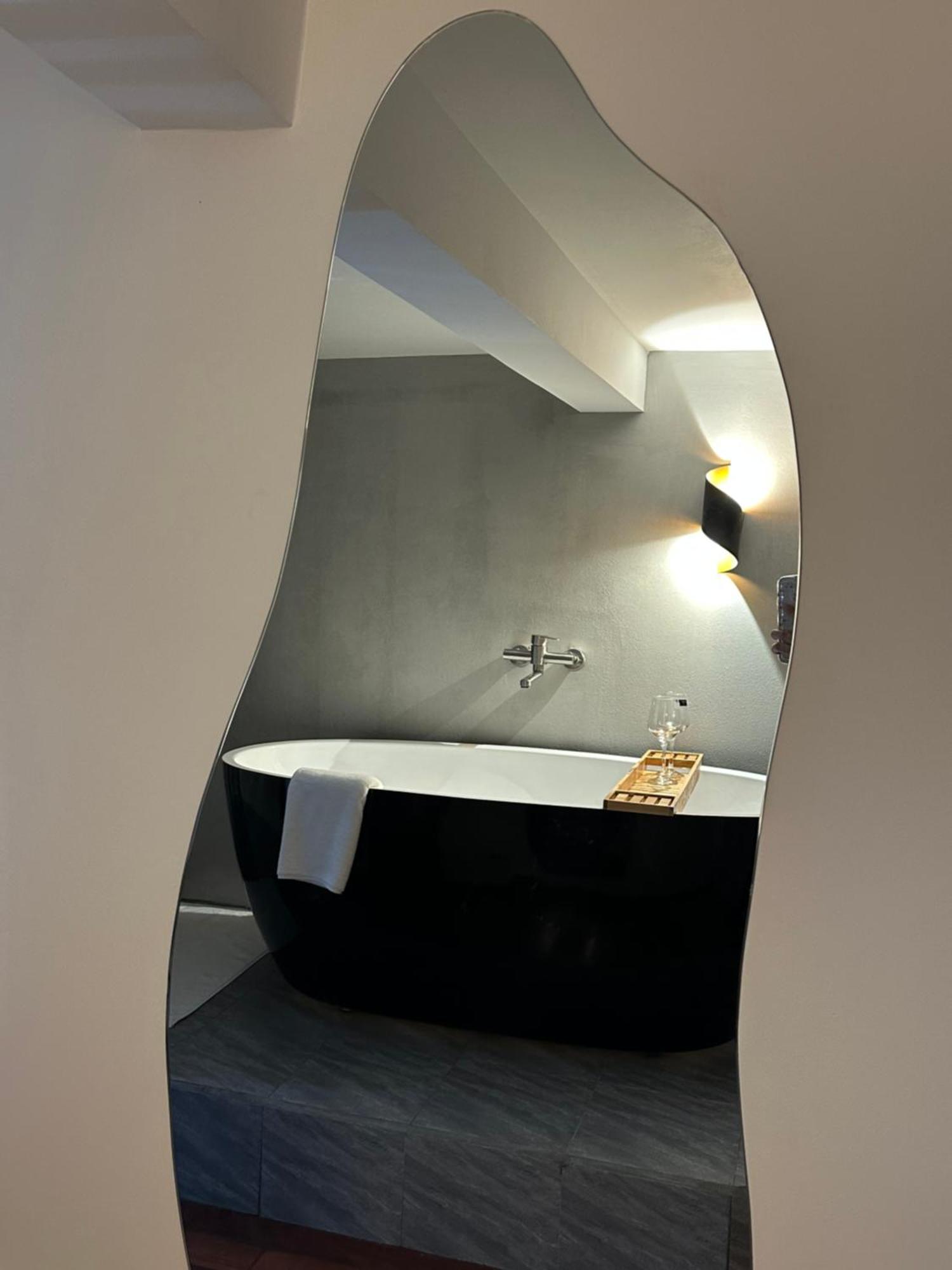 Feliz Homestay Hang Ngang Hanoi