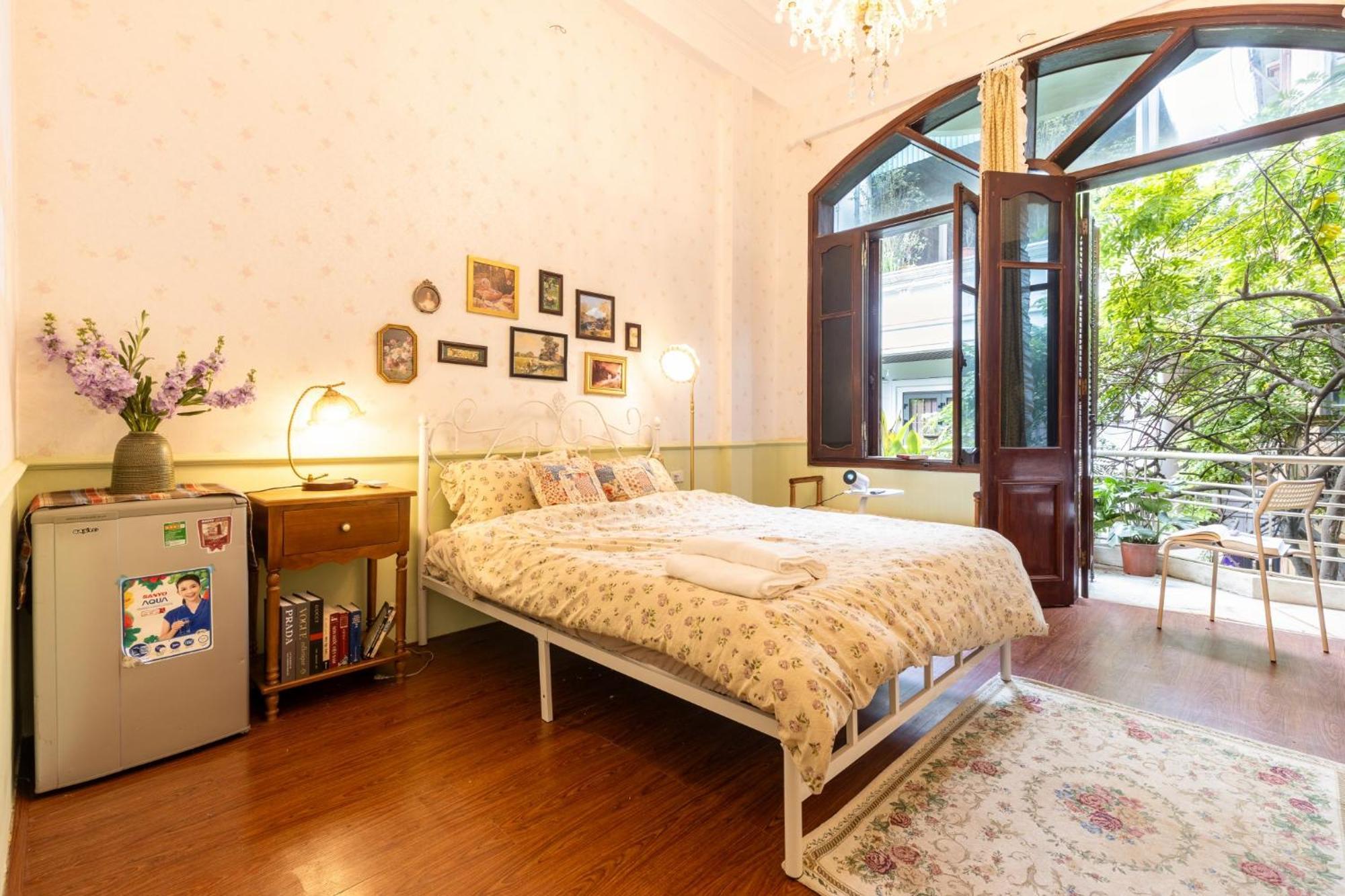 Freeroom / Old Quater 550m / Balcony Many Trees Privatunterkunft Hanoi