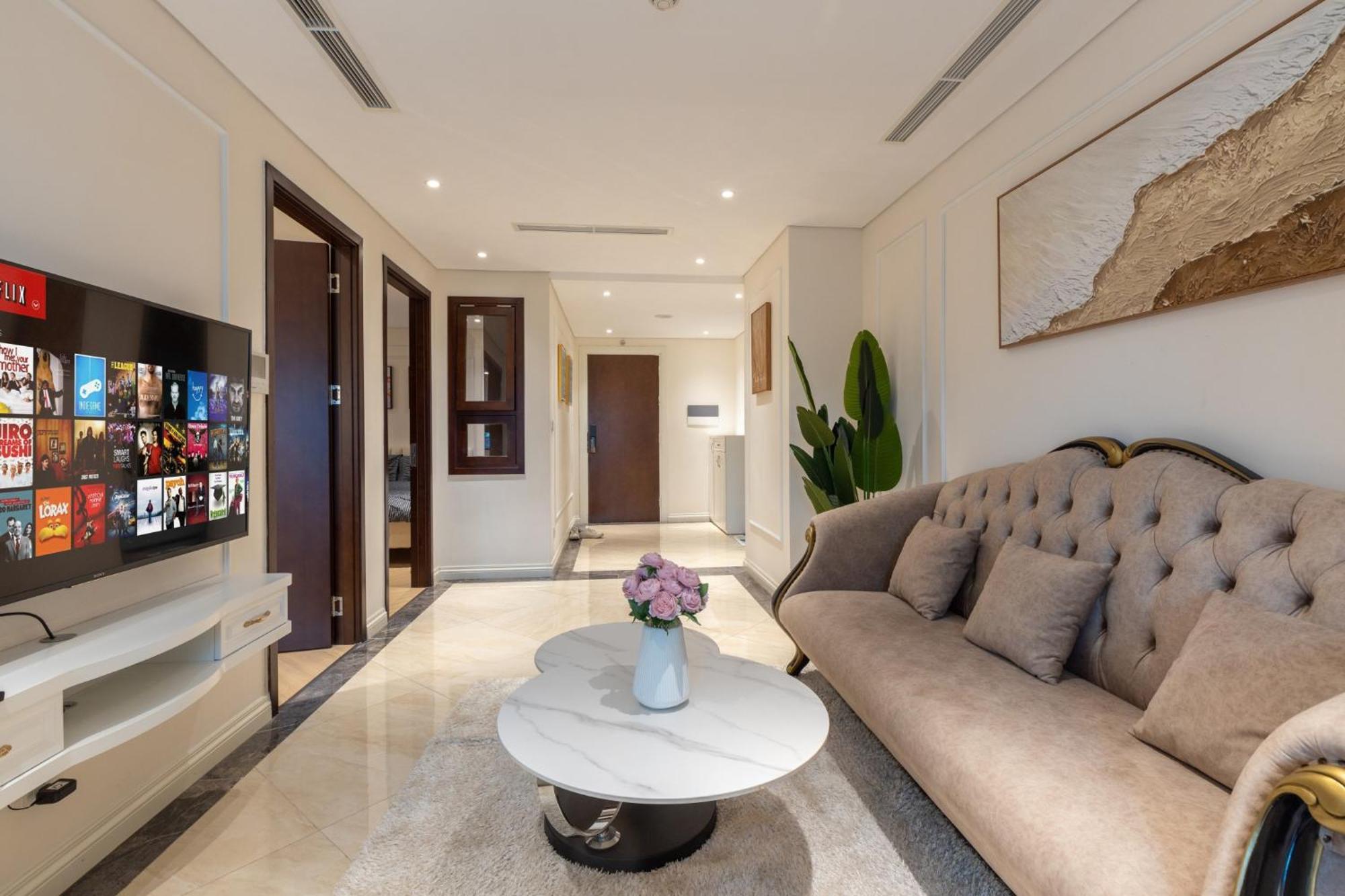 Muse T-place - Hoan Kiem Center Apartment