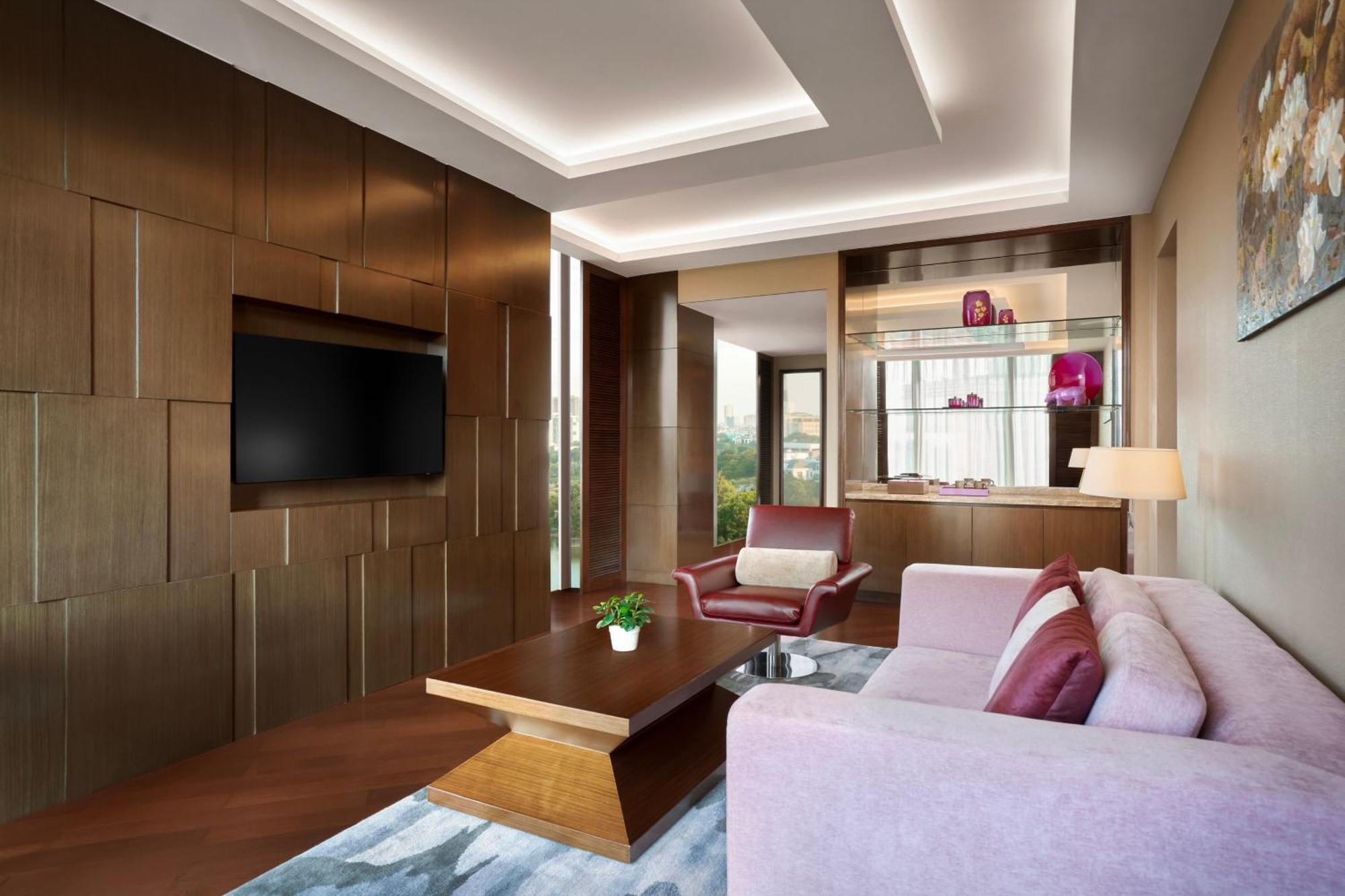 Jw Marriott 5*
