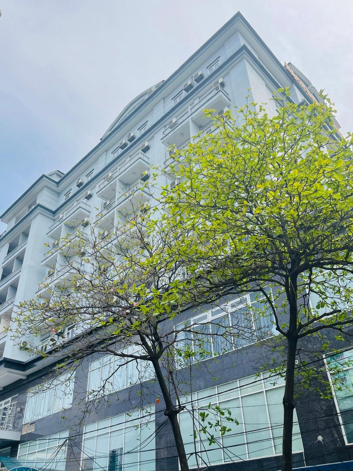 Bach Duong Hotel Hanoi