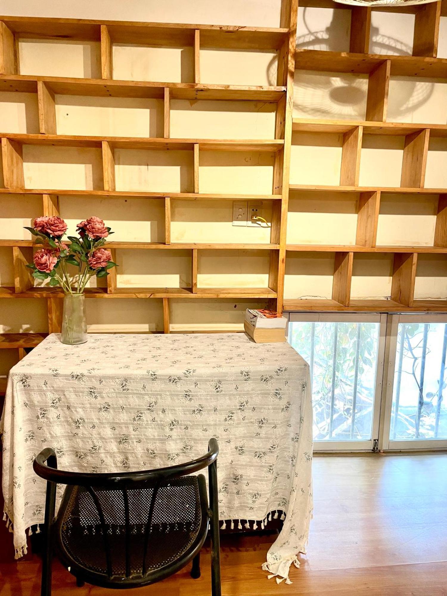 Vintage Loft House 3 Beds Hoan Kiem Lake *