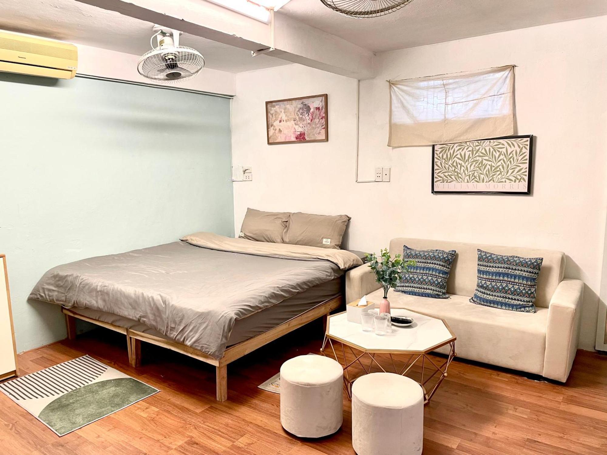 Vintage Loft House 3 Beds Hoan Kiem Lake * Hanoi