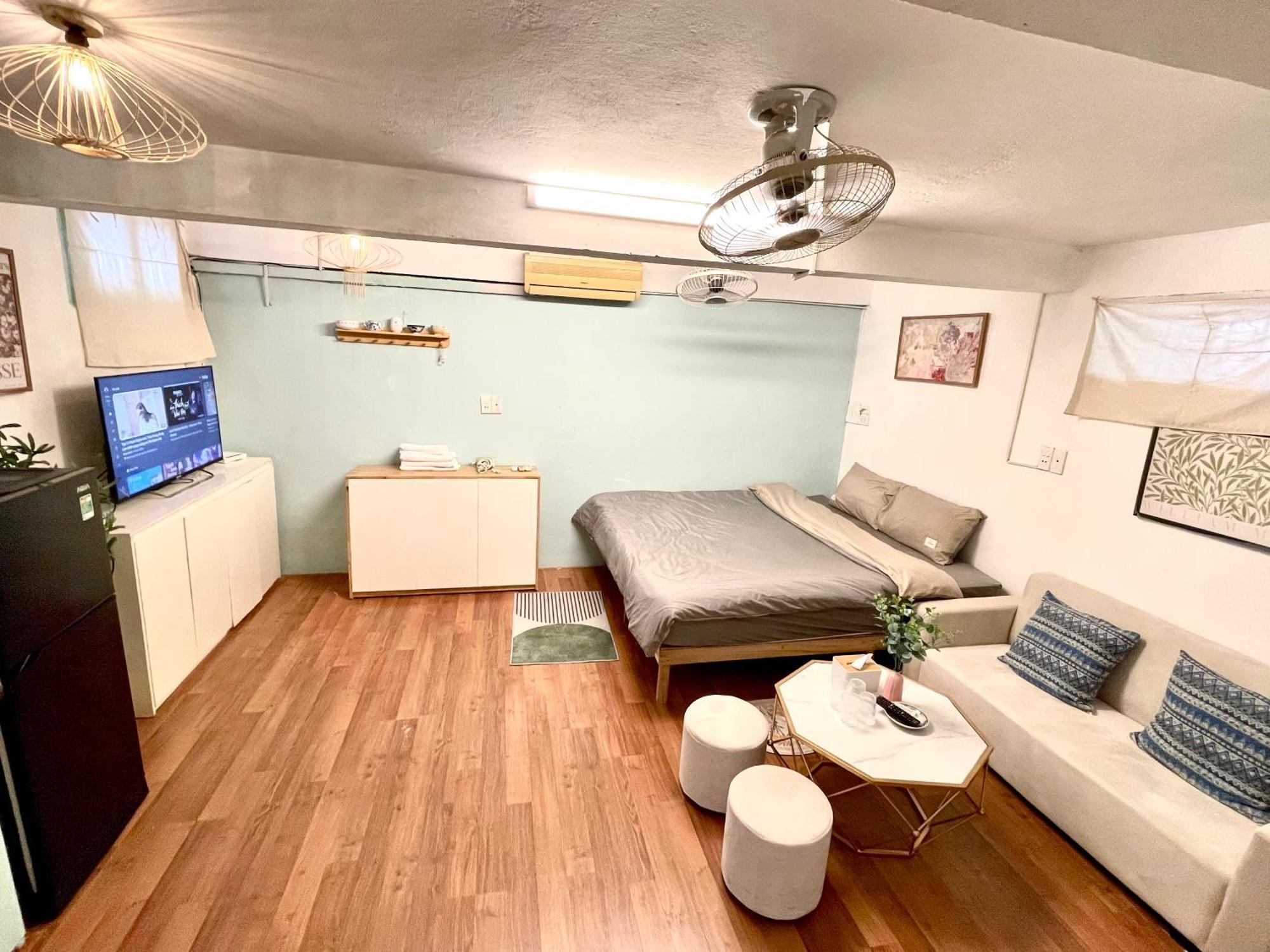 Apartment Vintage Loft House 3 Beds Hoan Kiem Lake *