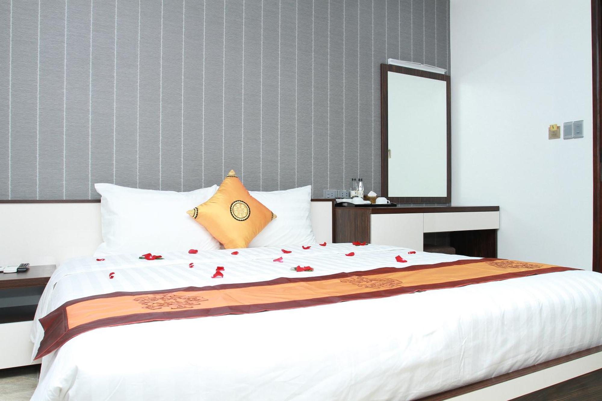 Khách sạn My House 3*