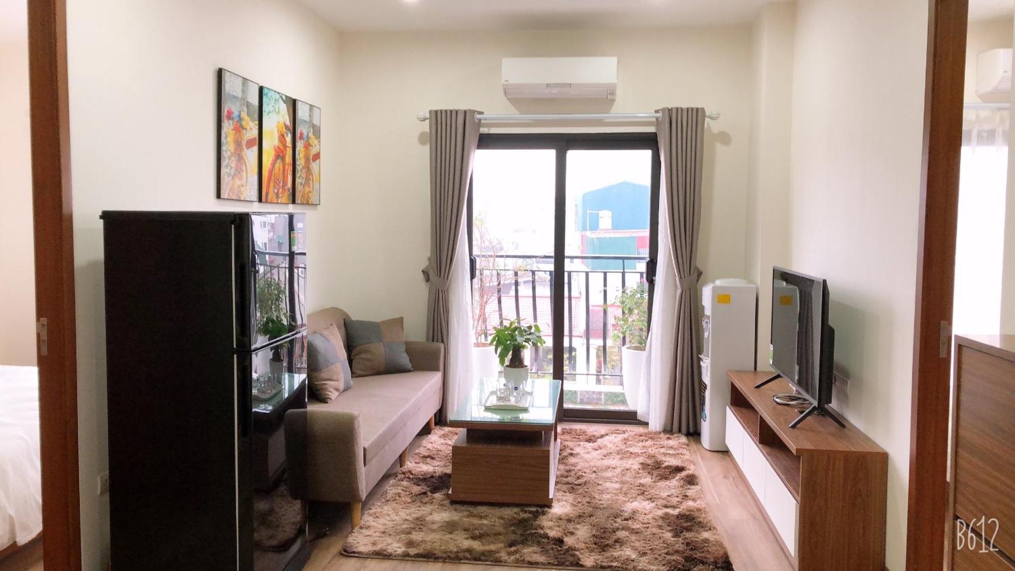 Apartment Ht Dao Tan - No 33, Lane 92 Dao Tan *