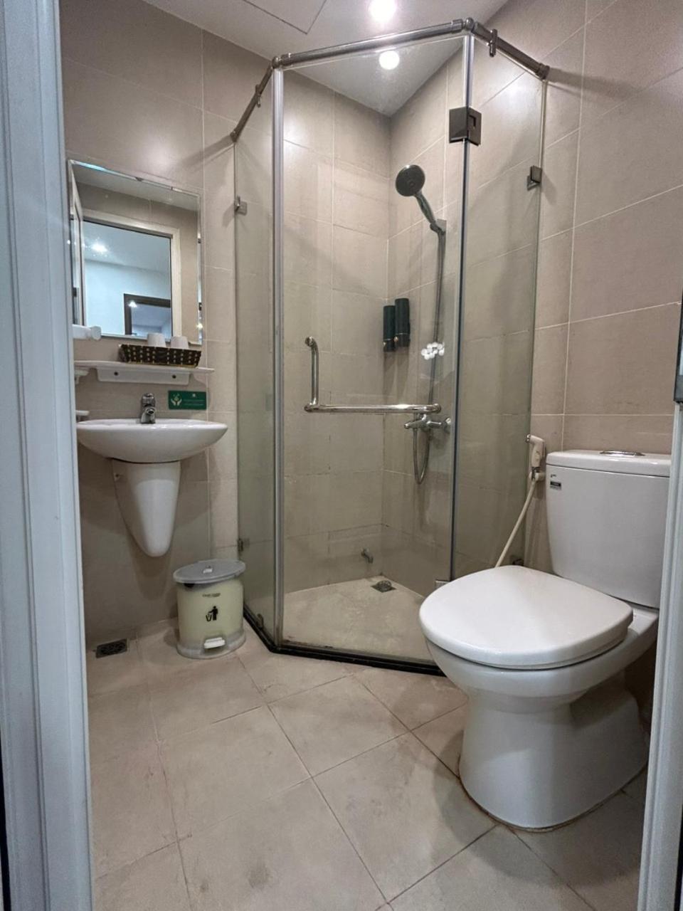 Asahi Luxstay-flc Pham Hung 3br