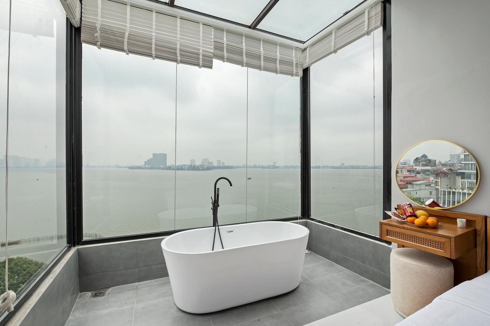 Hotel Lakeview Hanoi