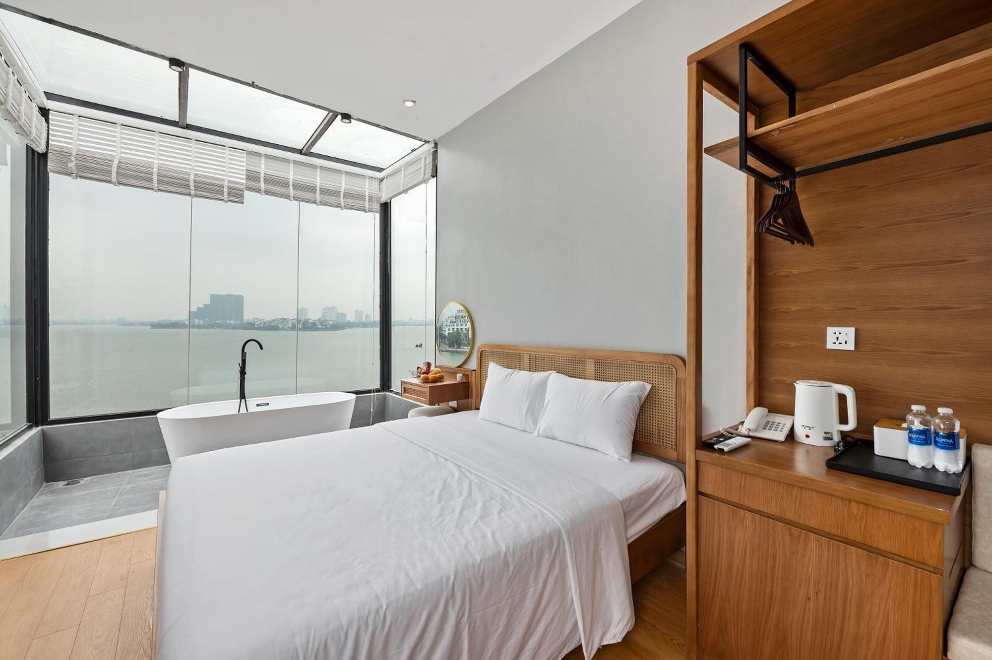 Hotel Lakeview