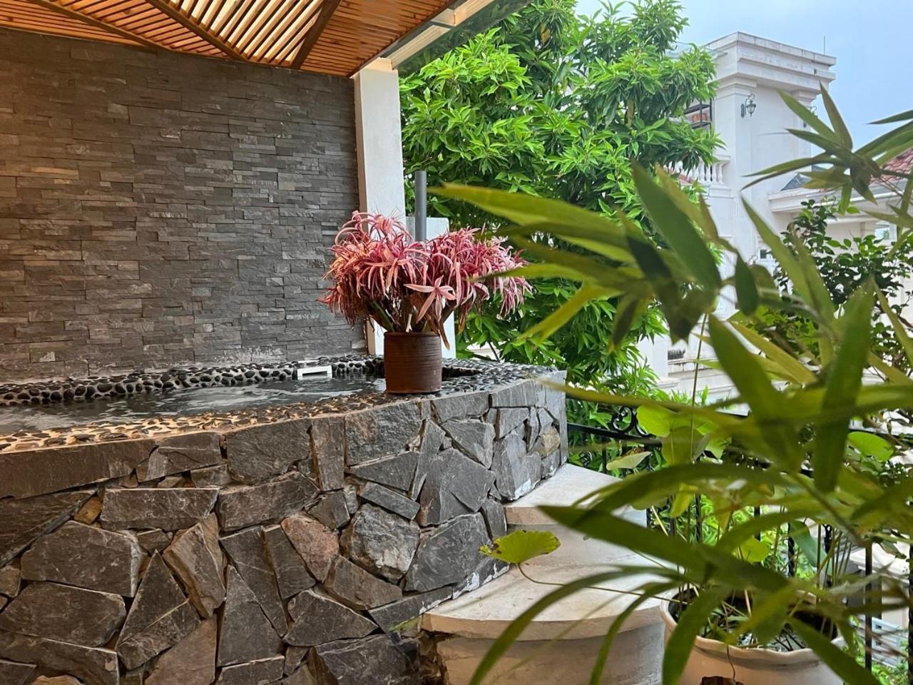 Charming Luxury With Outdoor And Garden 4 Bedrooms Pousada