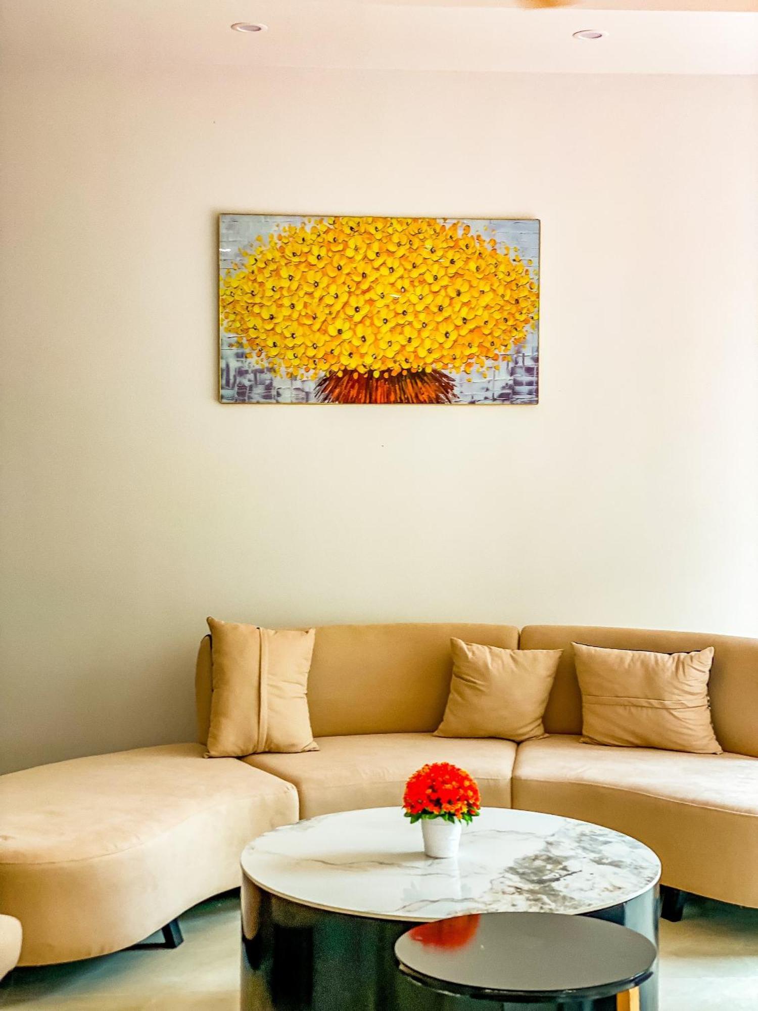 Luxtel Ngoai Giao Doan Hotel Hanoi