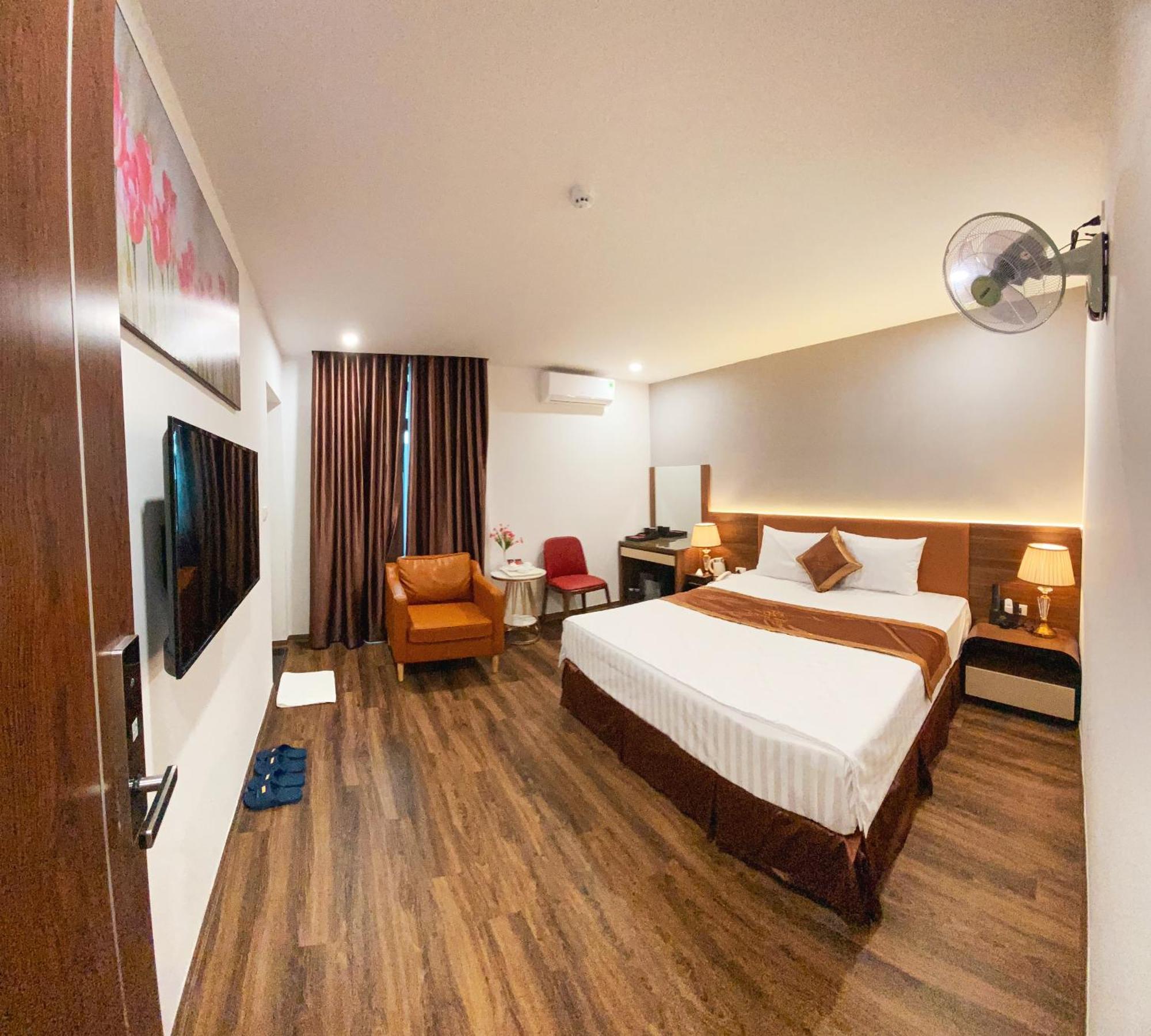 Luxtel Ngoai Giao Doan Hotel Hanoi