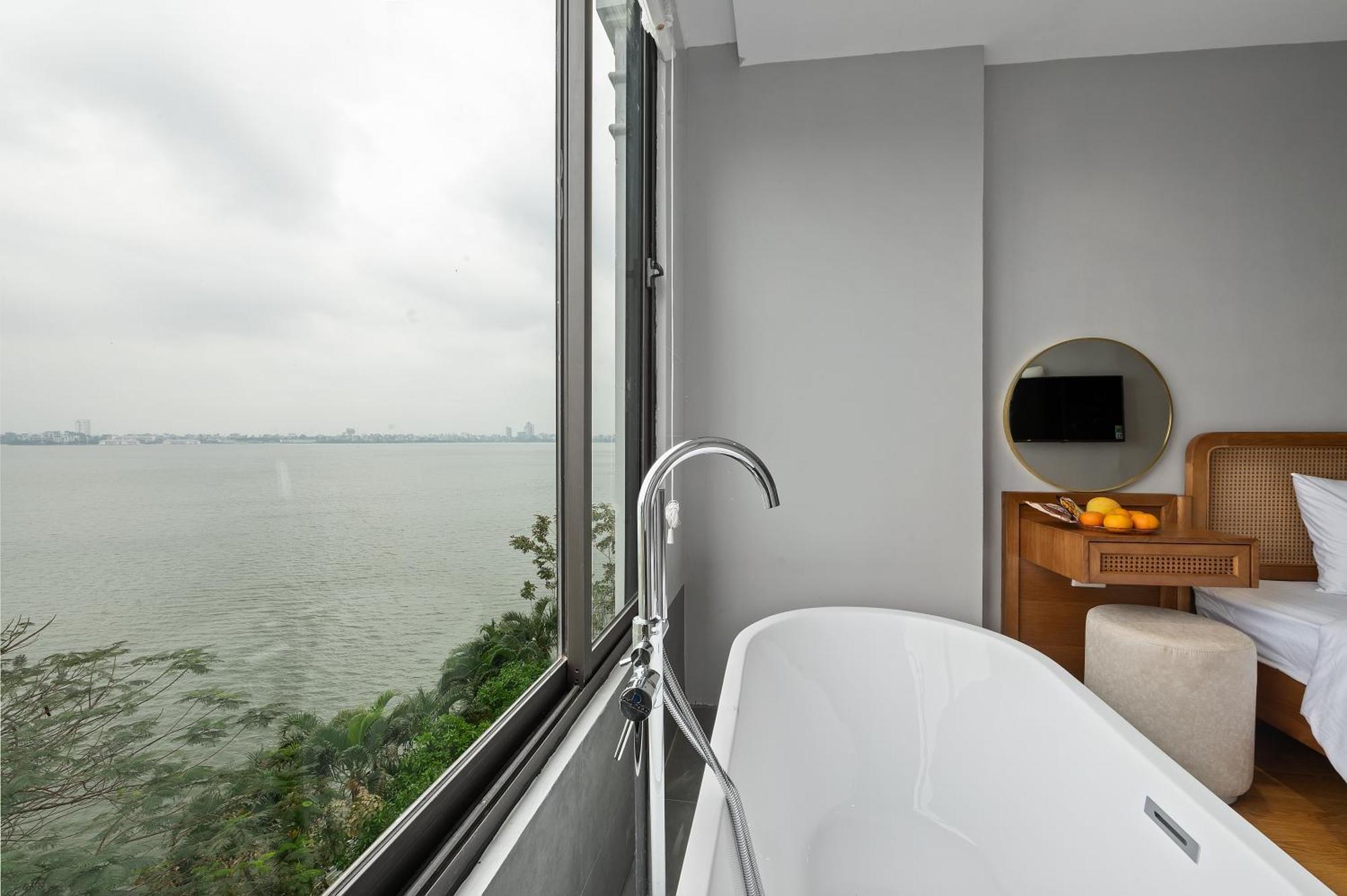 Lakeview Hotel Hanoi