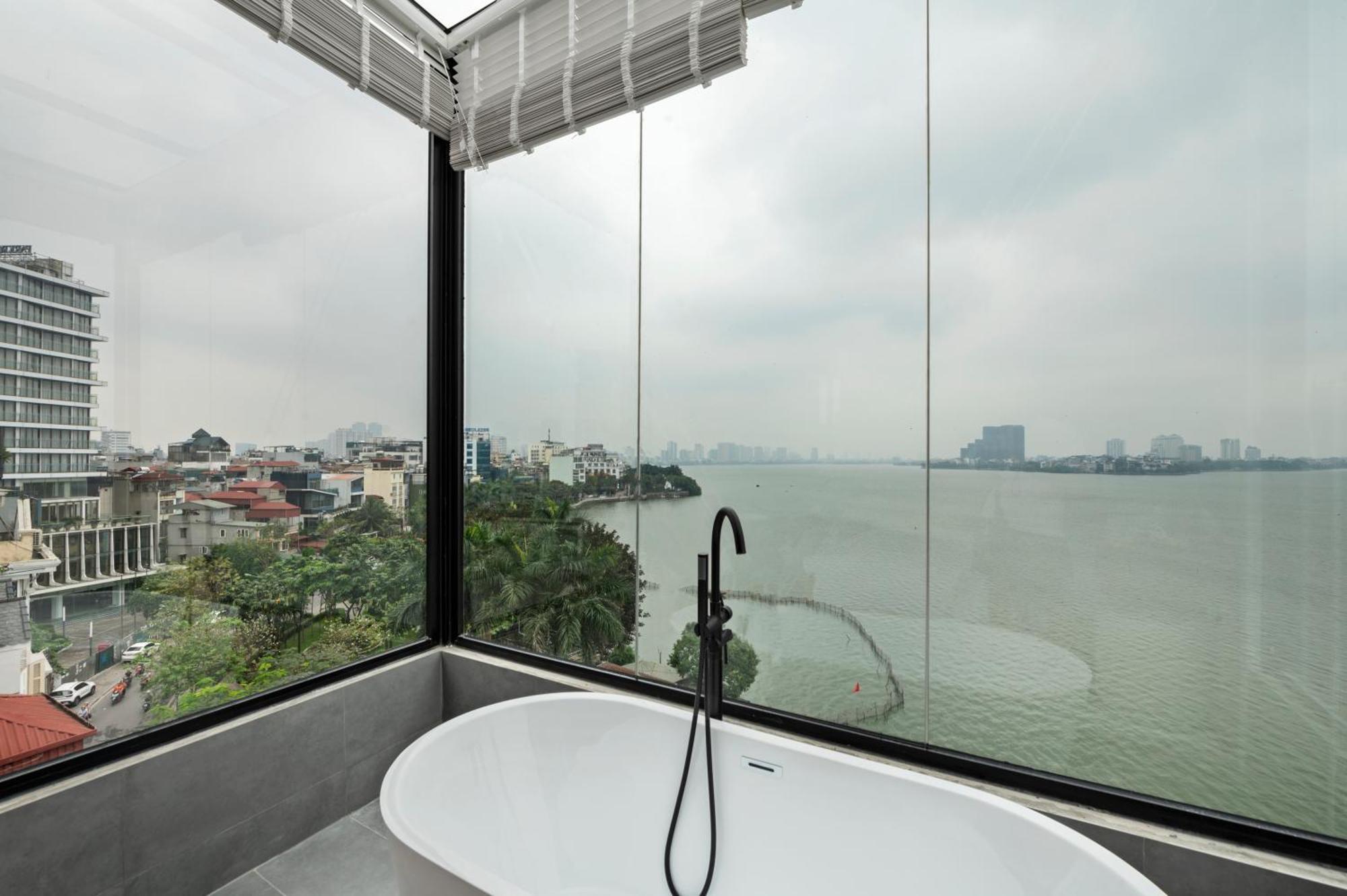 Hotel Lakeview Hanoi