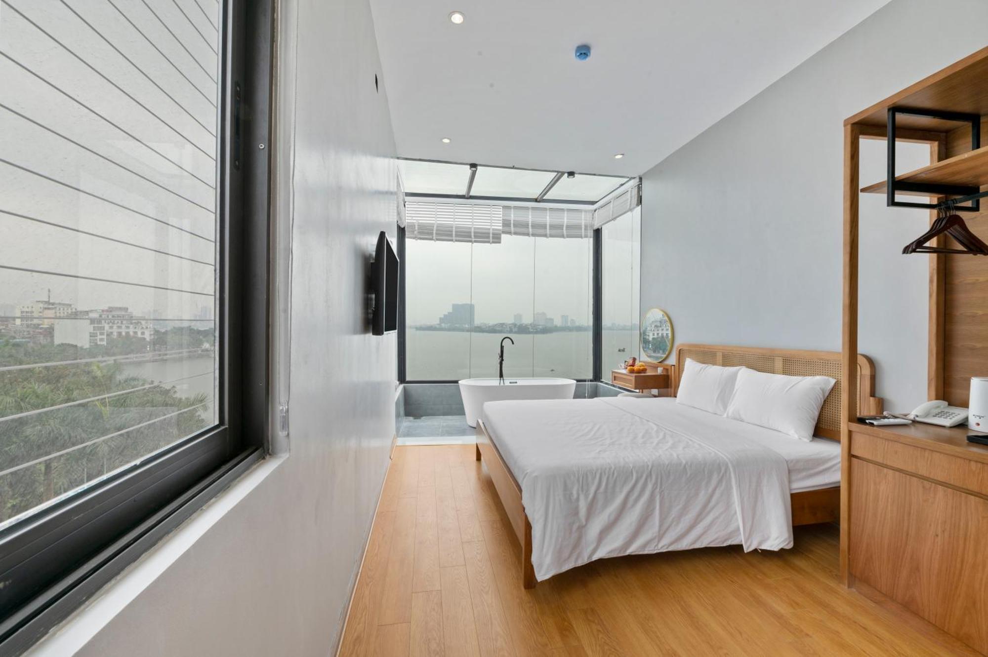 Hotel Lakeview *