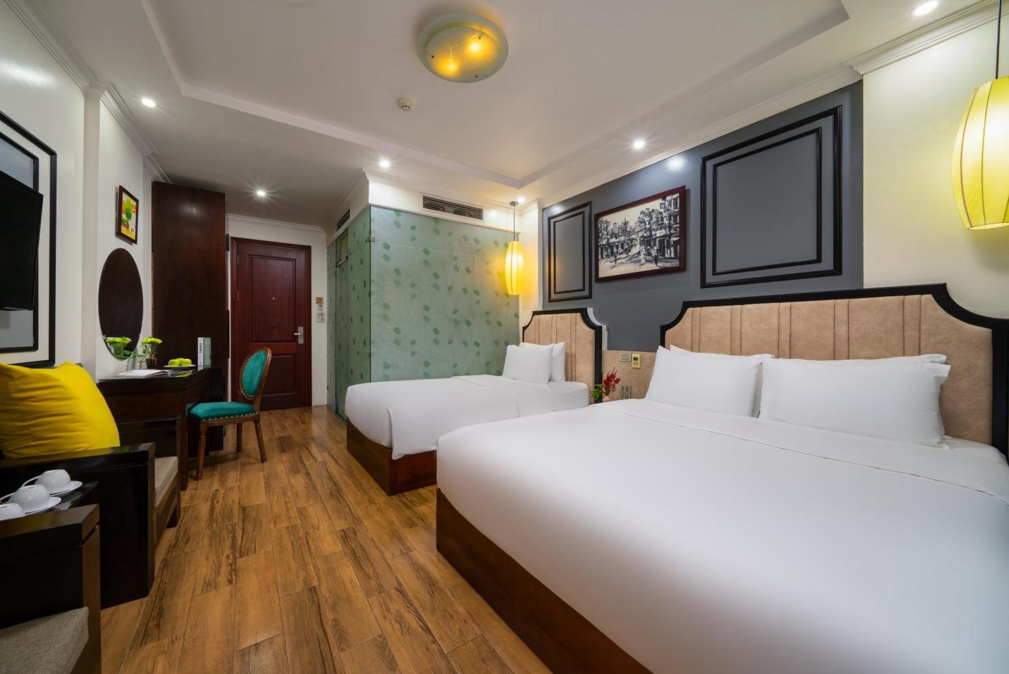 Bella Premier & Rooftop Skybar Hotel