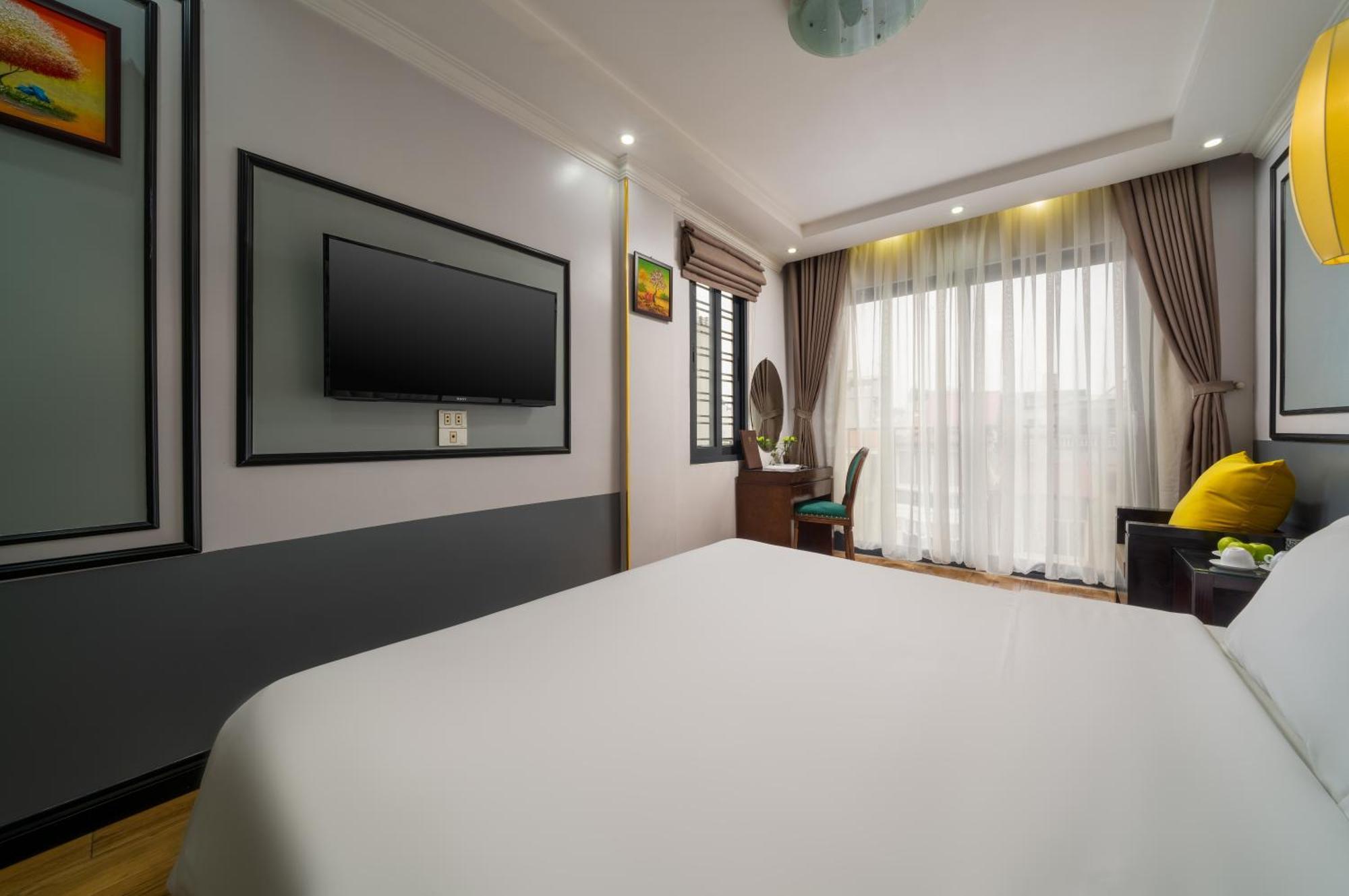 Hotel Bella Premier & Rooftop Skybar Hanoi