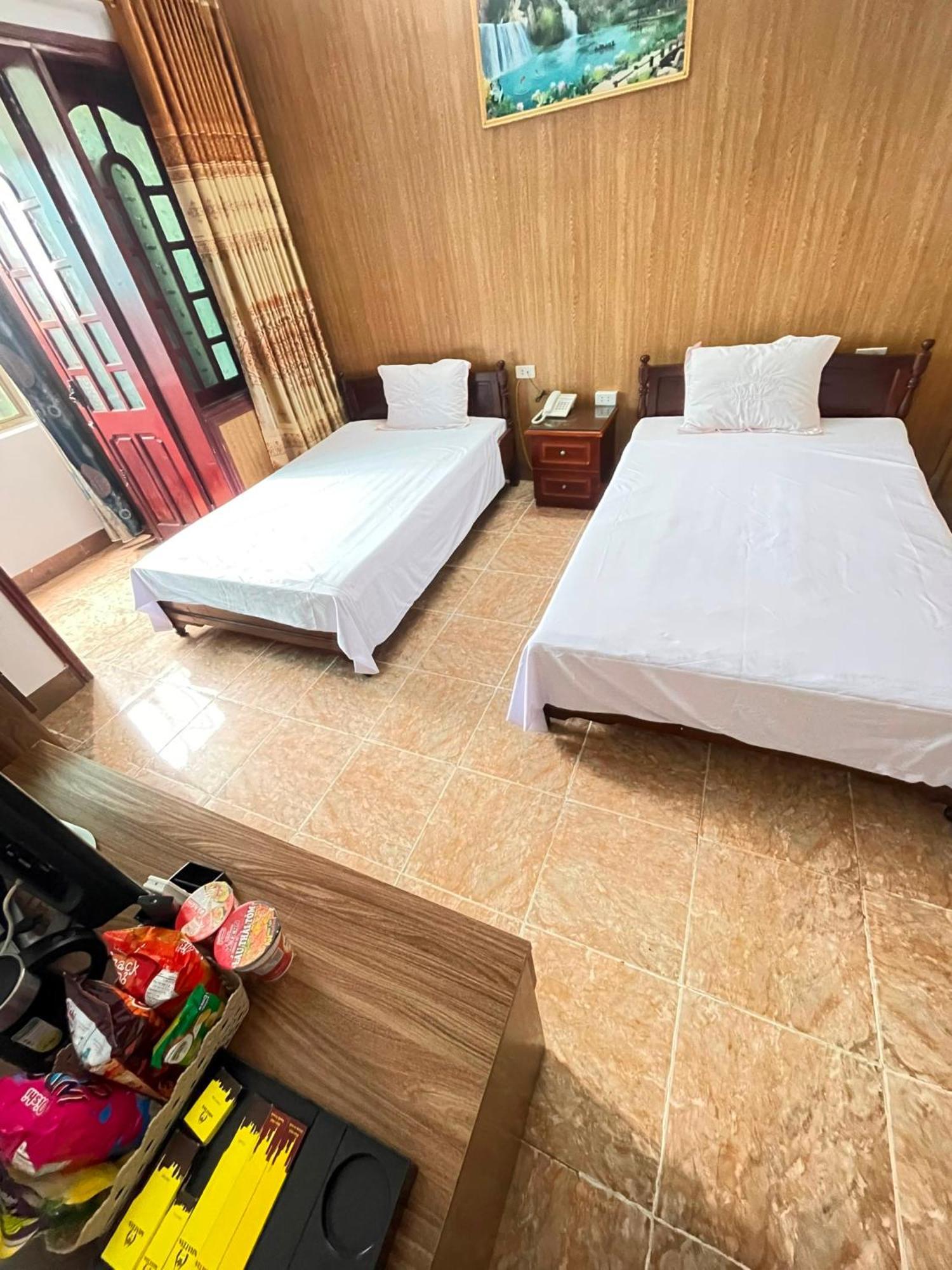 Nhat Tan Hotel 2*