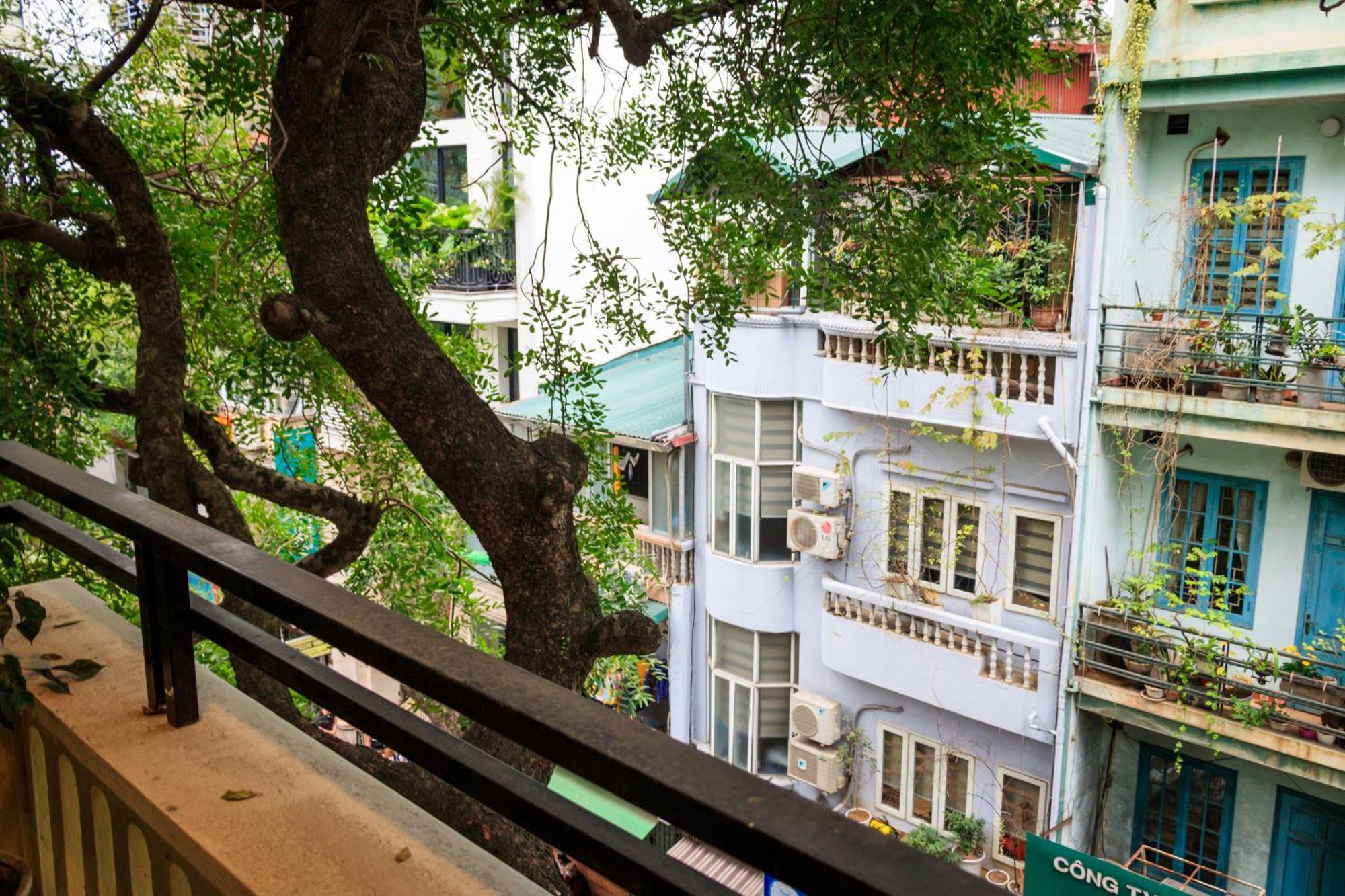 Family Hanoi