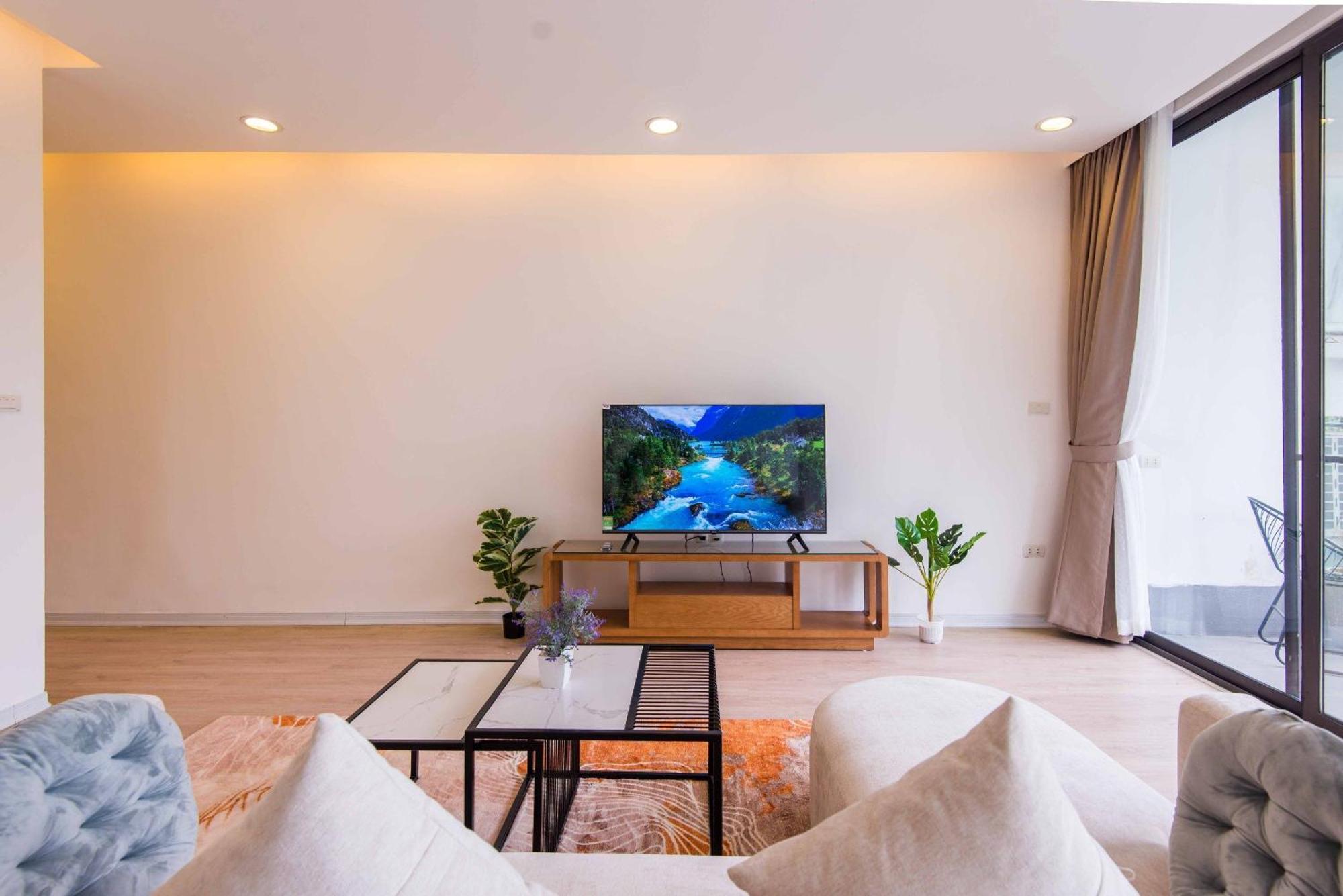 Luxe Paradise Quang Khanh *